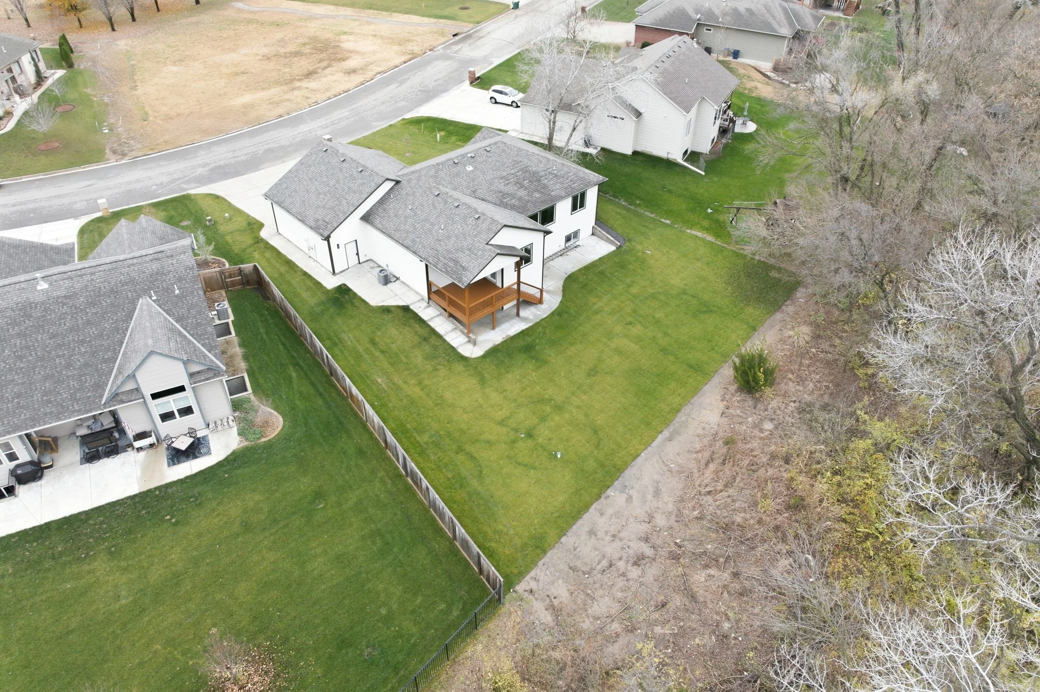 37-384 Timber Creek St-36.jpg