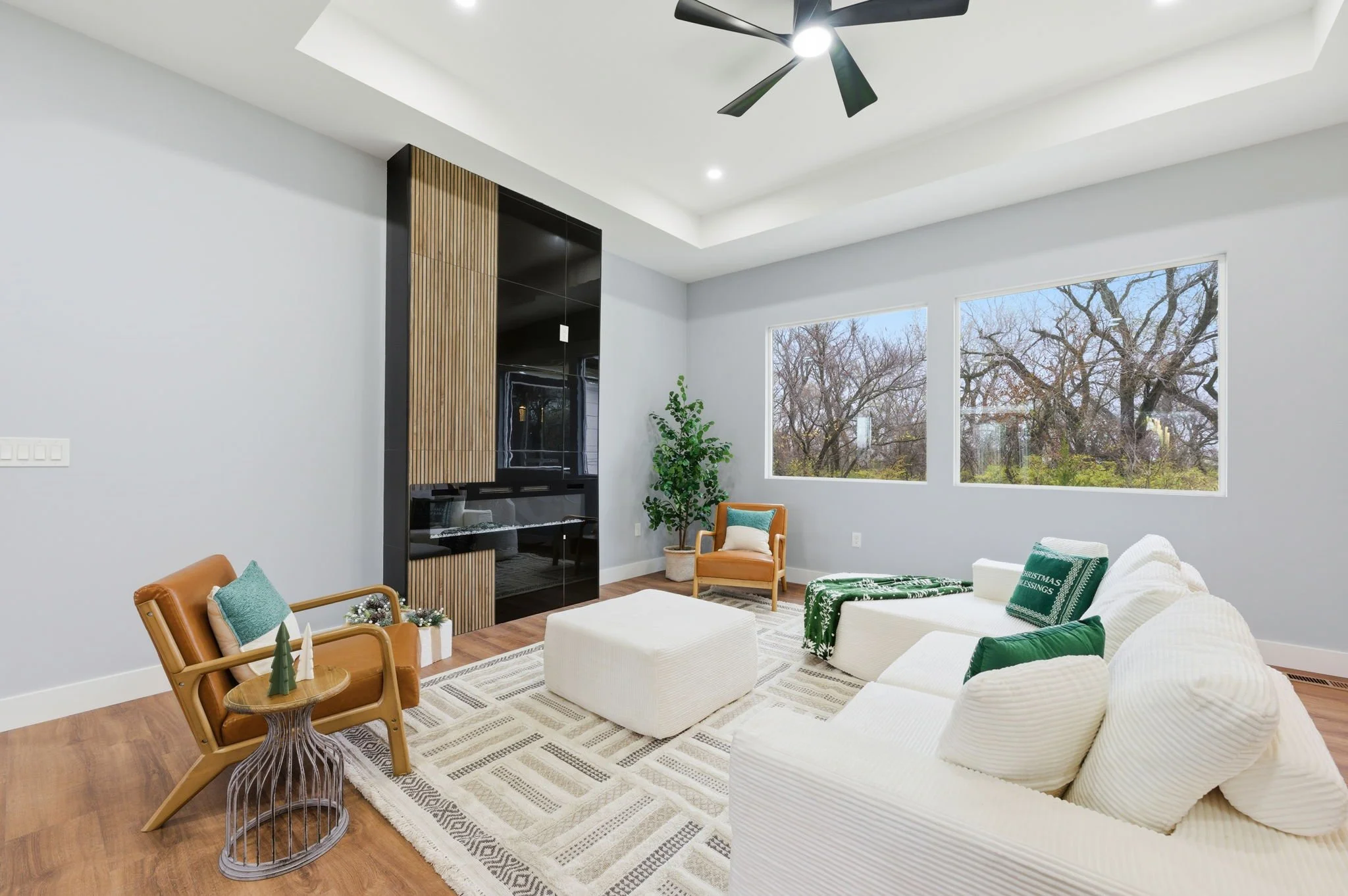 8-384 Timber Creek St-8.jpg