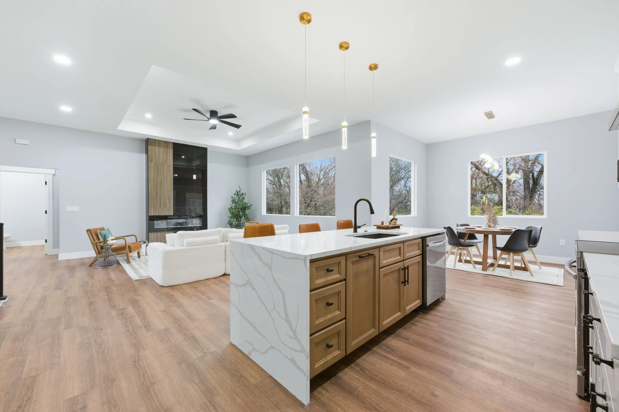 15-384 Timber Creek St-15.jpg