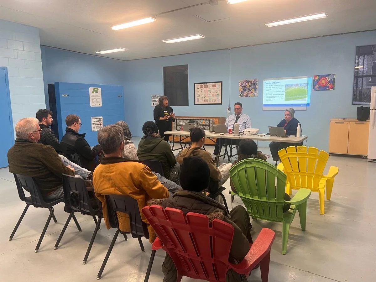 Last night, 20 neighbours joined City Parks staff and my team for a community meeting to discuss the Birch Avenue Leash-Free Dog Park. 

The meeting was organized to hear directly from neighbours who are dog lovers and regular users of the park. We r