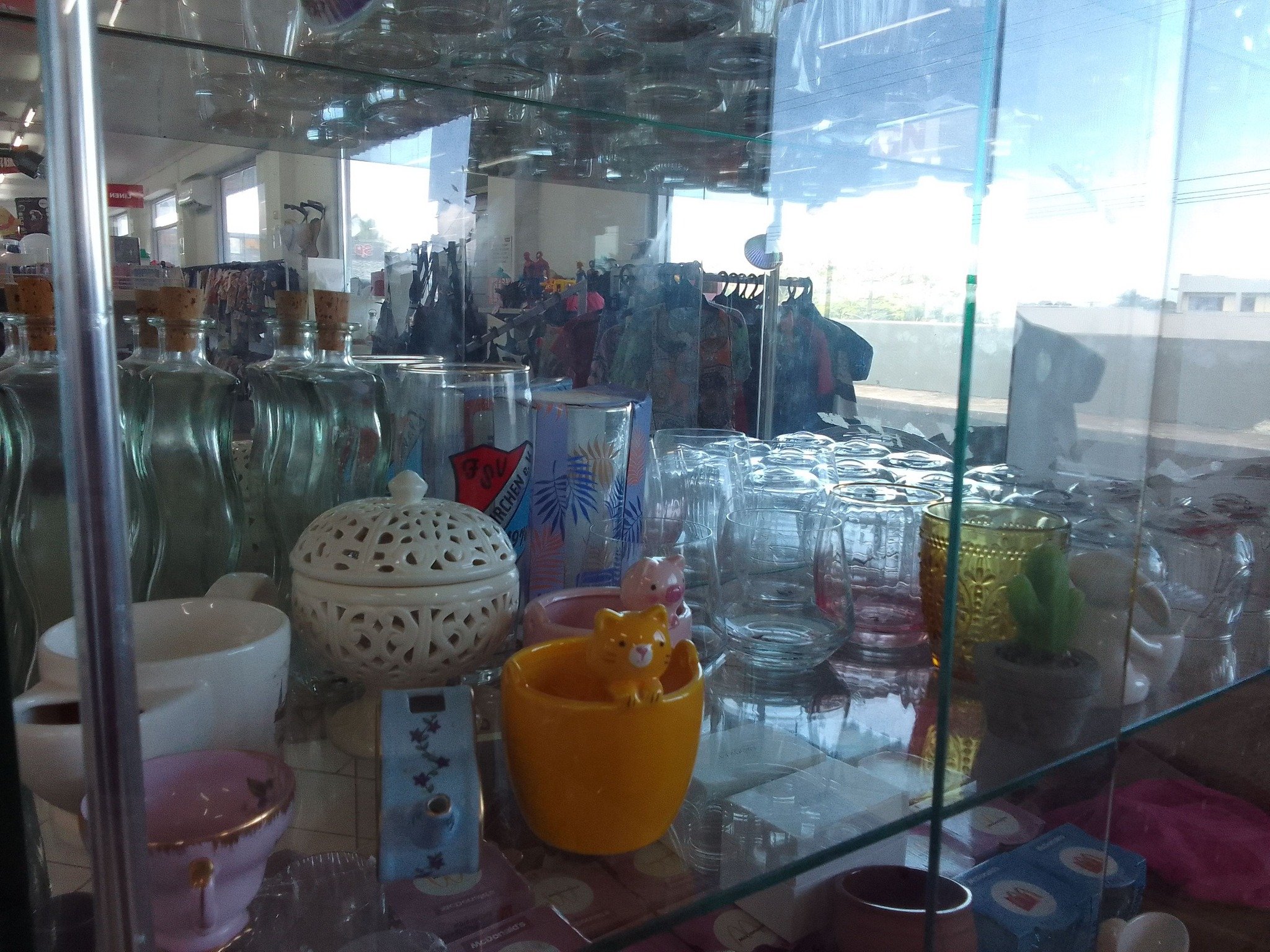 Glassware1.jpg