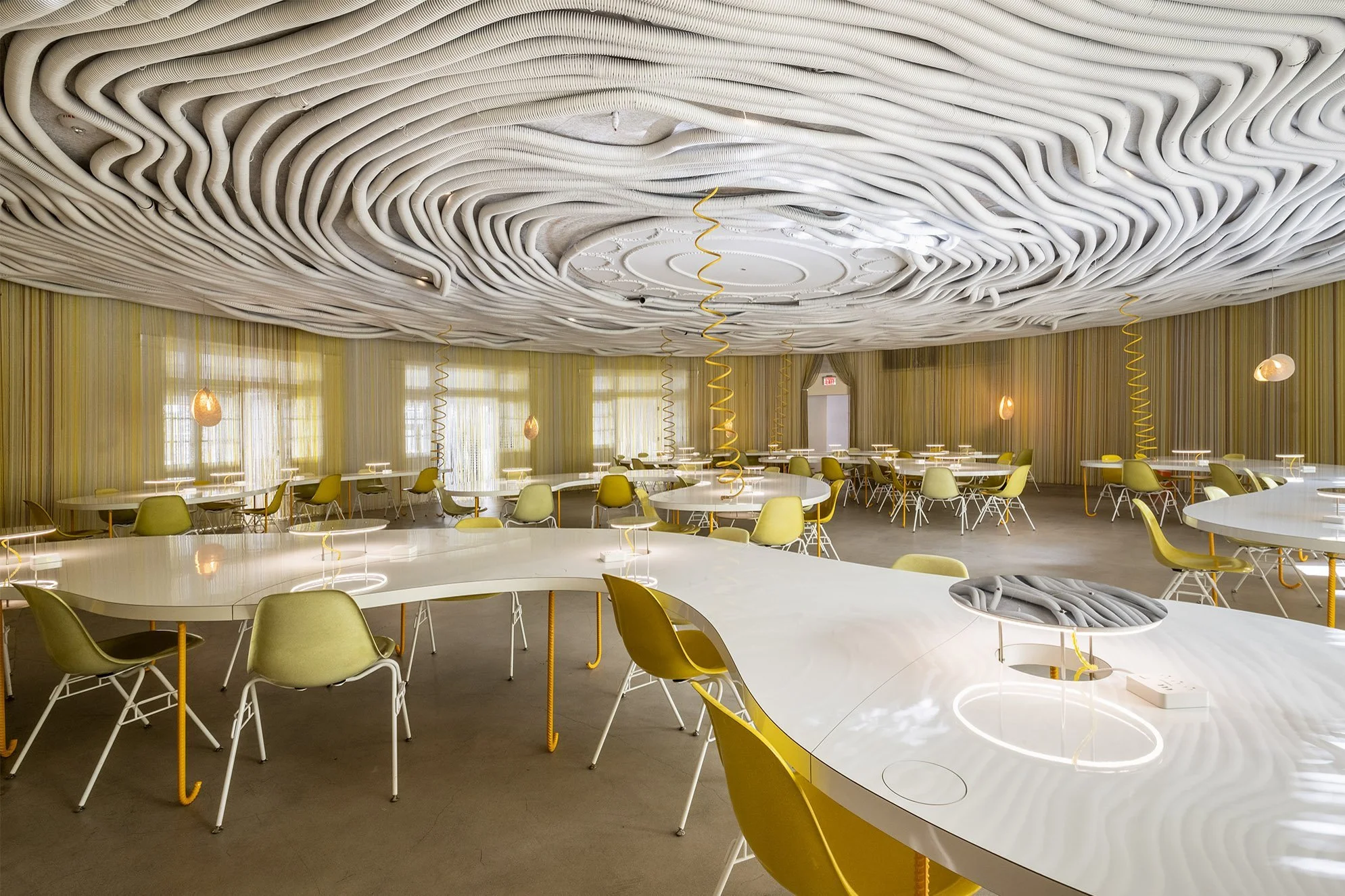 SinzianaVelicescu_CommercialArchitecture_Interior18.jpg