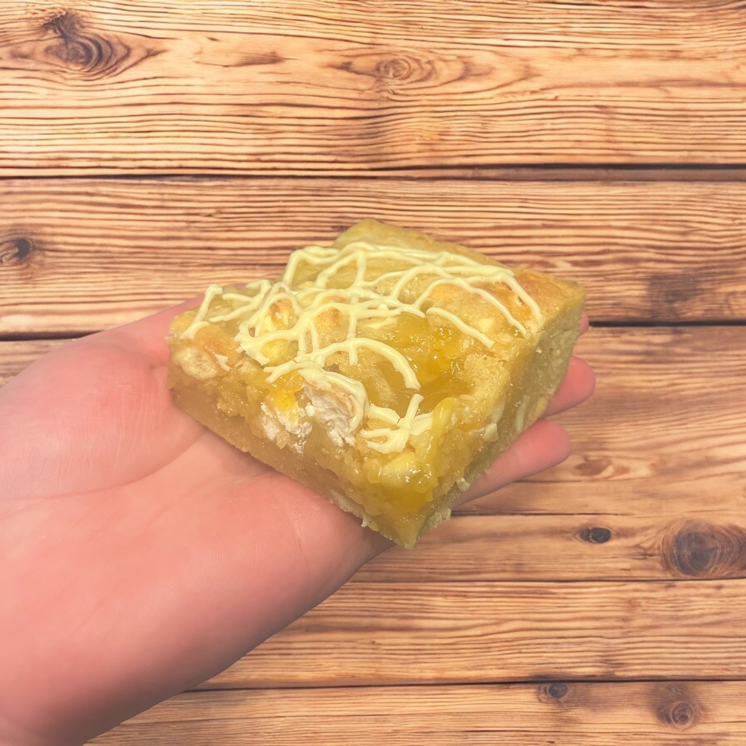 Lemon Meringue Blondie