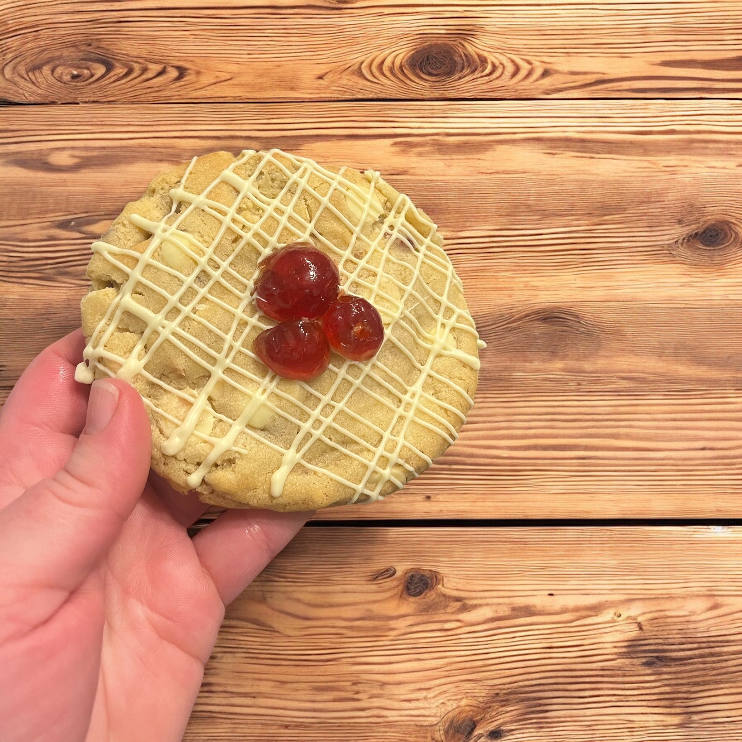 White Chocolate Stuffed Bakewell Cookie