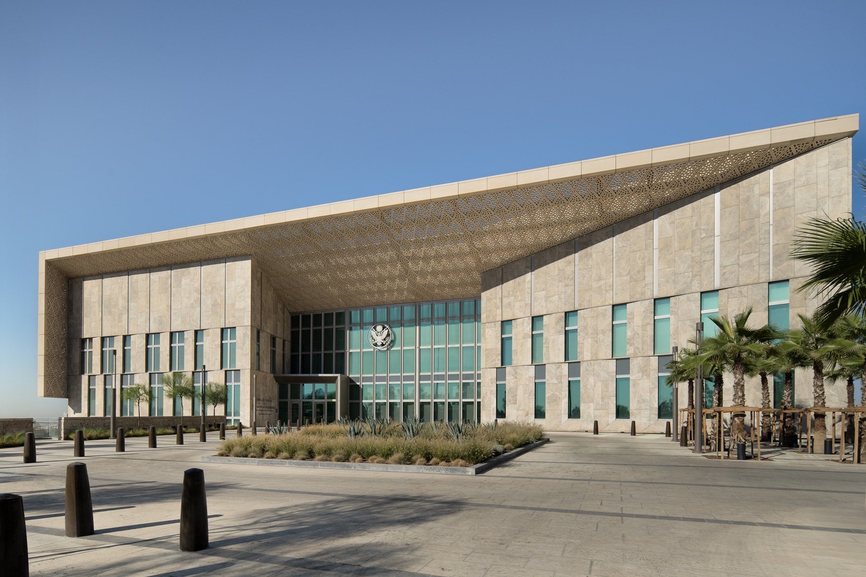 1_Erbil Consulate Office Building Arrival.jpg