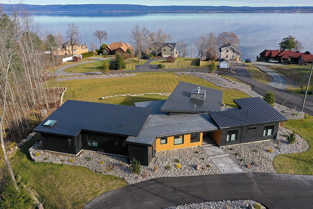 CINDERWAVE RESIDENCE