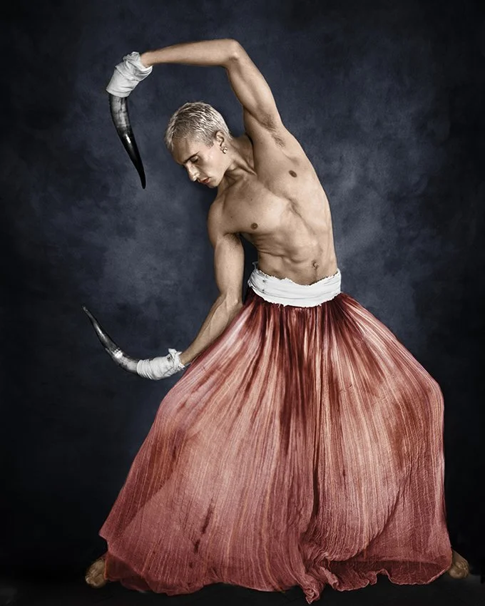 DANCER_VeeSpeers.jpg