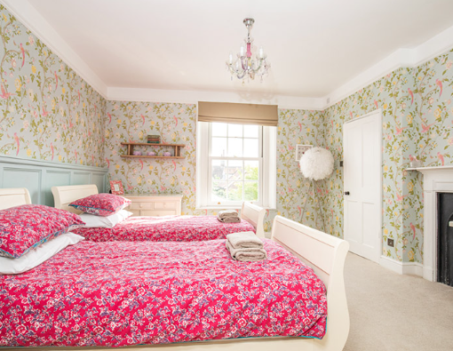 Bedroom 2 twin ensuite.png