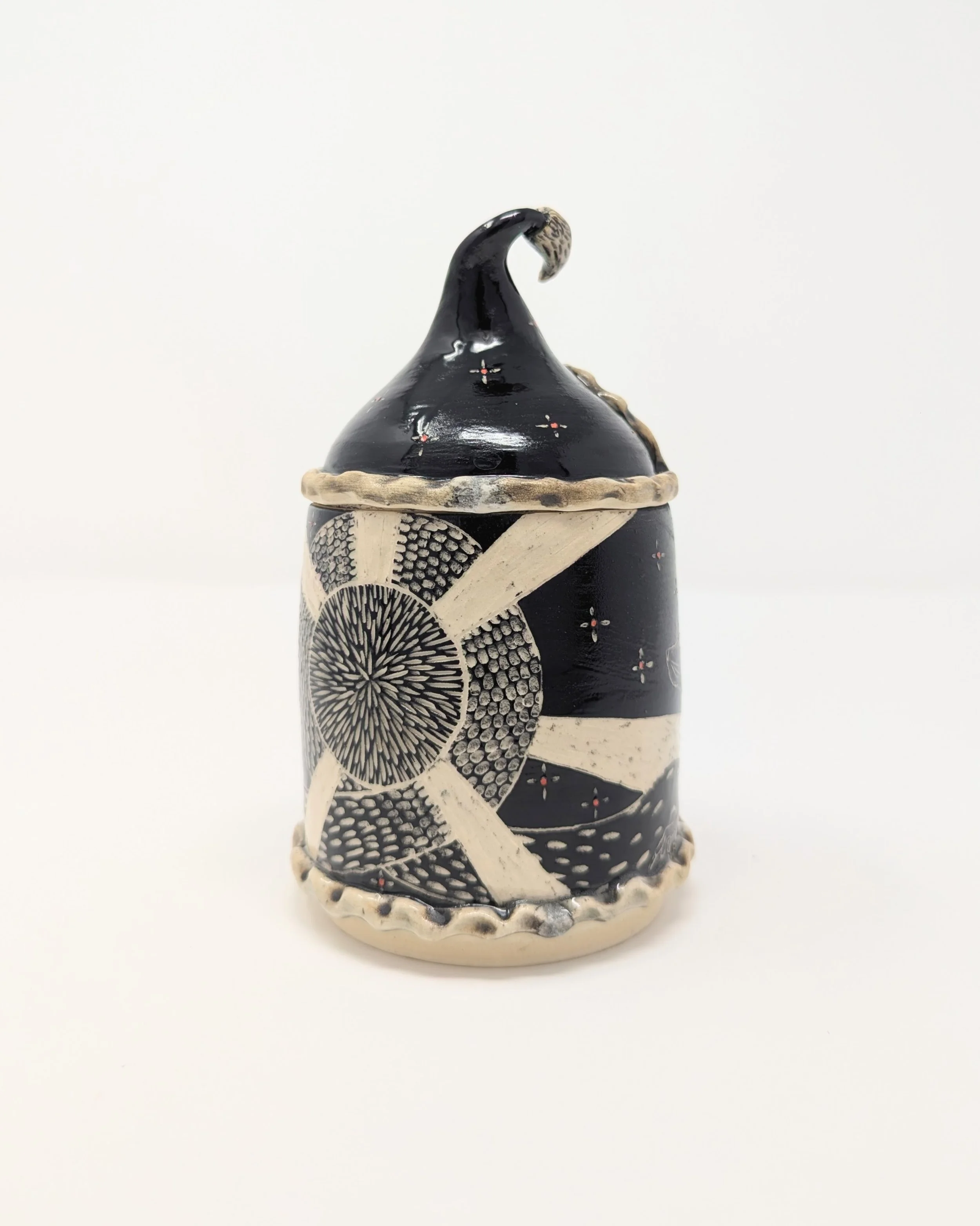 Winter Witch Jar (3rd view)
6.25x3.75x3.75"
$250