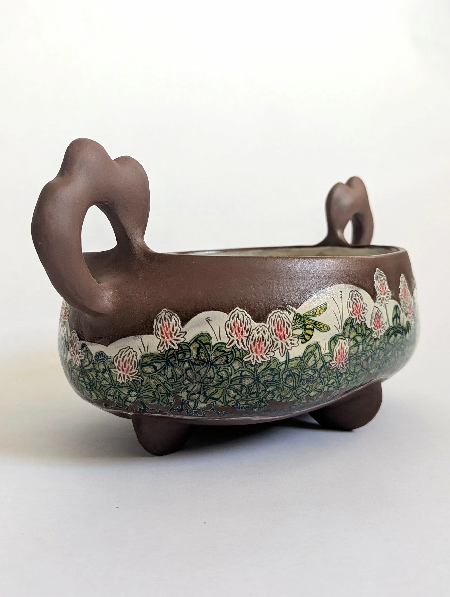 Clover Basket (2nd view)
6x13.25x7.5"
$450