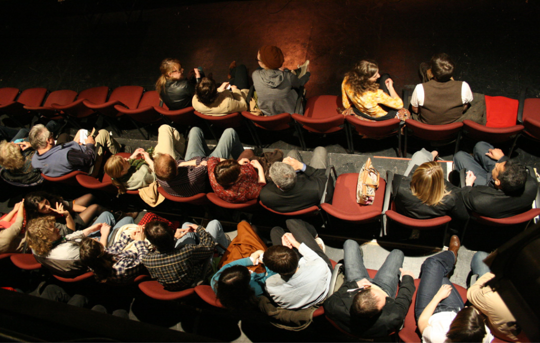 2010- Friday Night Flux Event - The Cedar Tavern Singers.webp
