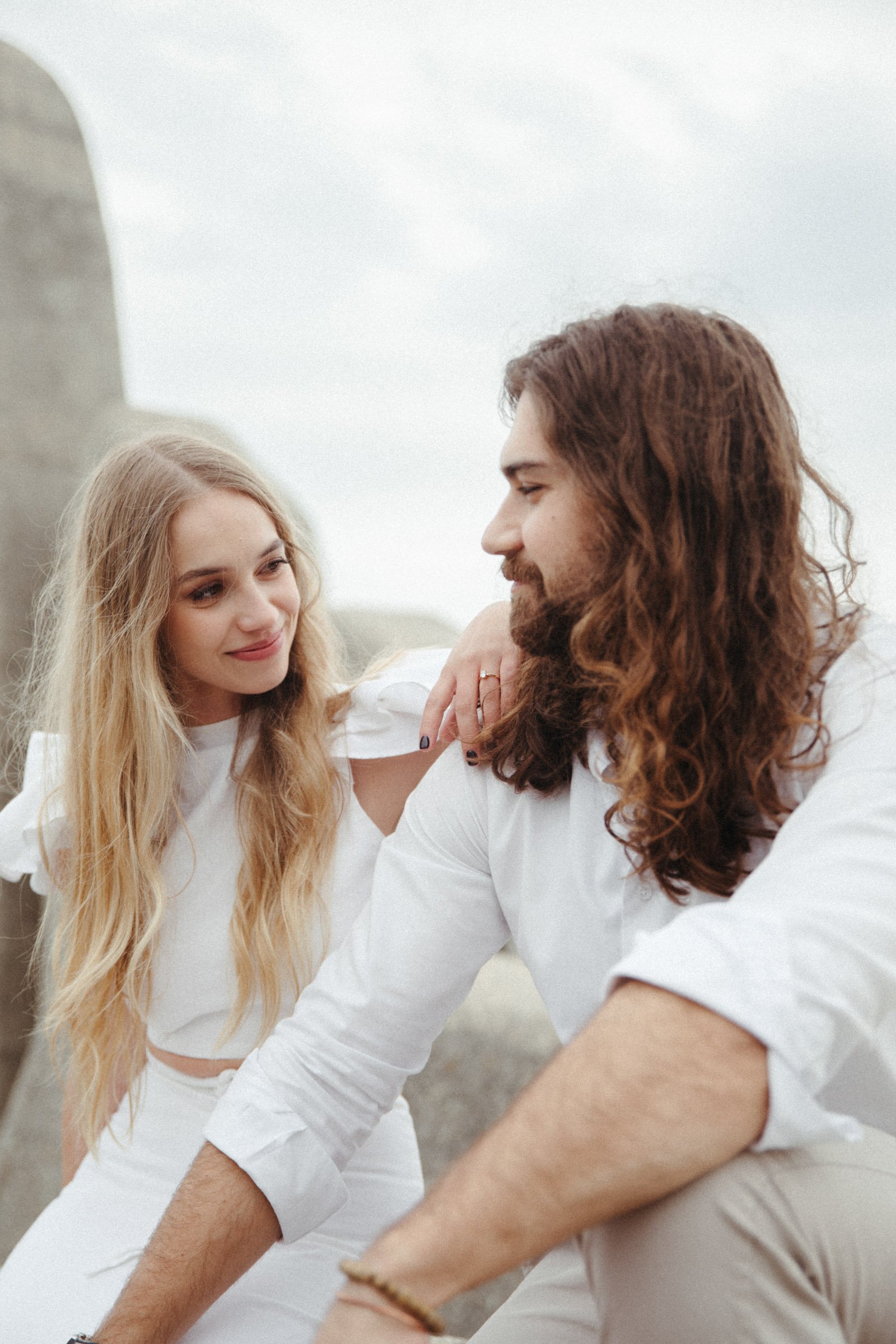 lara&rohan-engagementshoot-blog-post-200.jpg
