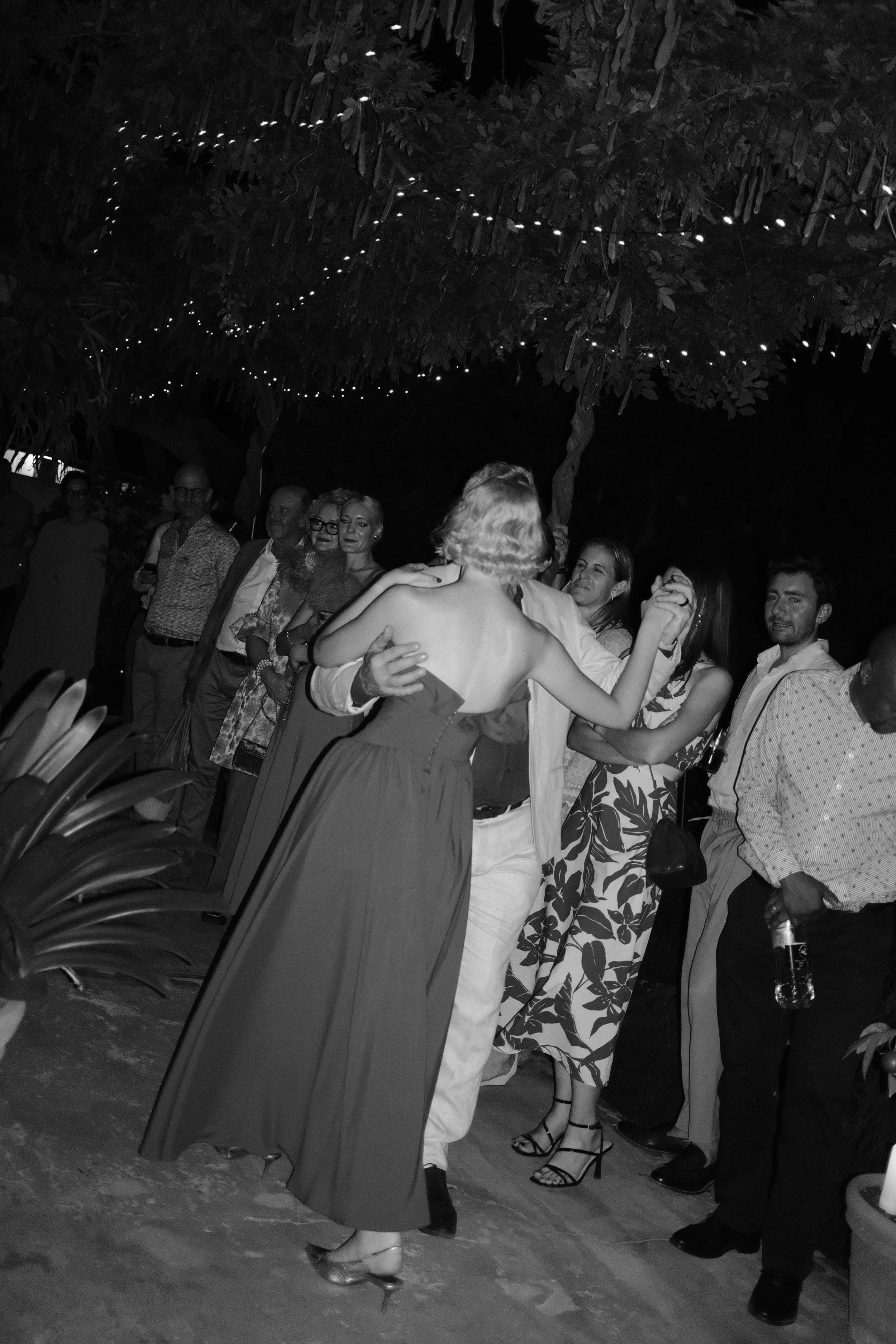 WEDDING_FILM_JONKMANSHOF_MIXTURE_CARLI_DEON_135.JPG
