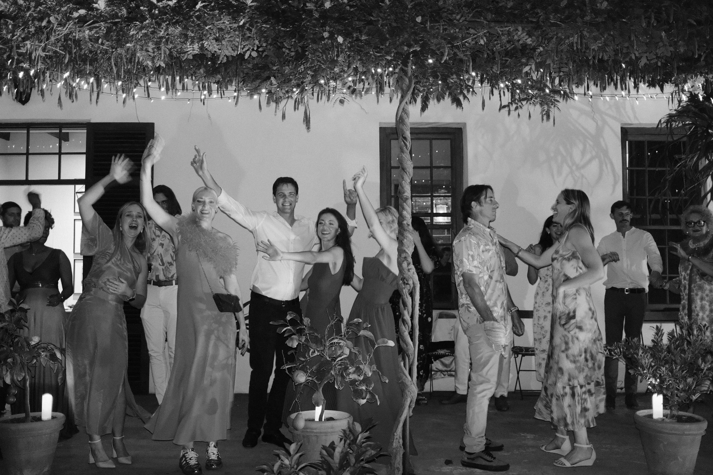 WEDDING_FILM_JONKMANSHOF_MIXTURE_CARLI_DEON_149.JPG