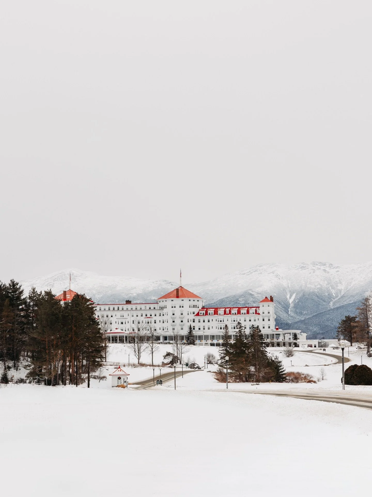 Too pretty not to have a spot on the feed! 🗻