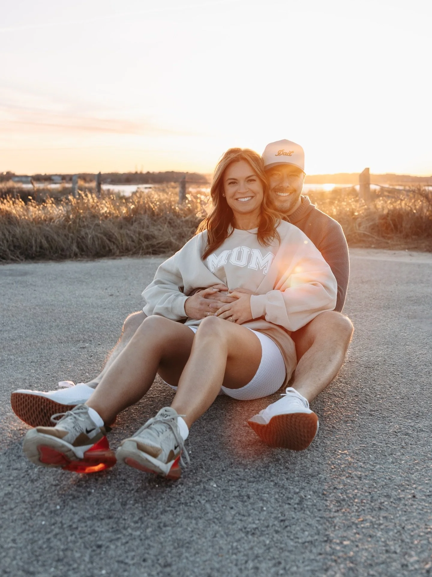 MUM &amp; DAD! 

Love when couples choose to wear clothes or pick fun locations that truly speak to their lifestyle!! 💪🏼👟