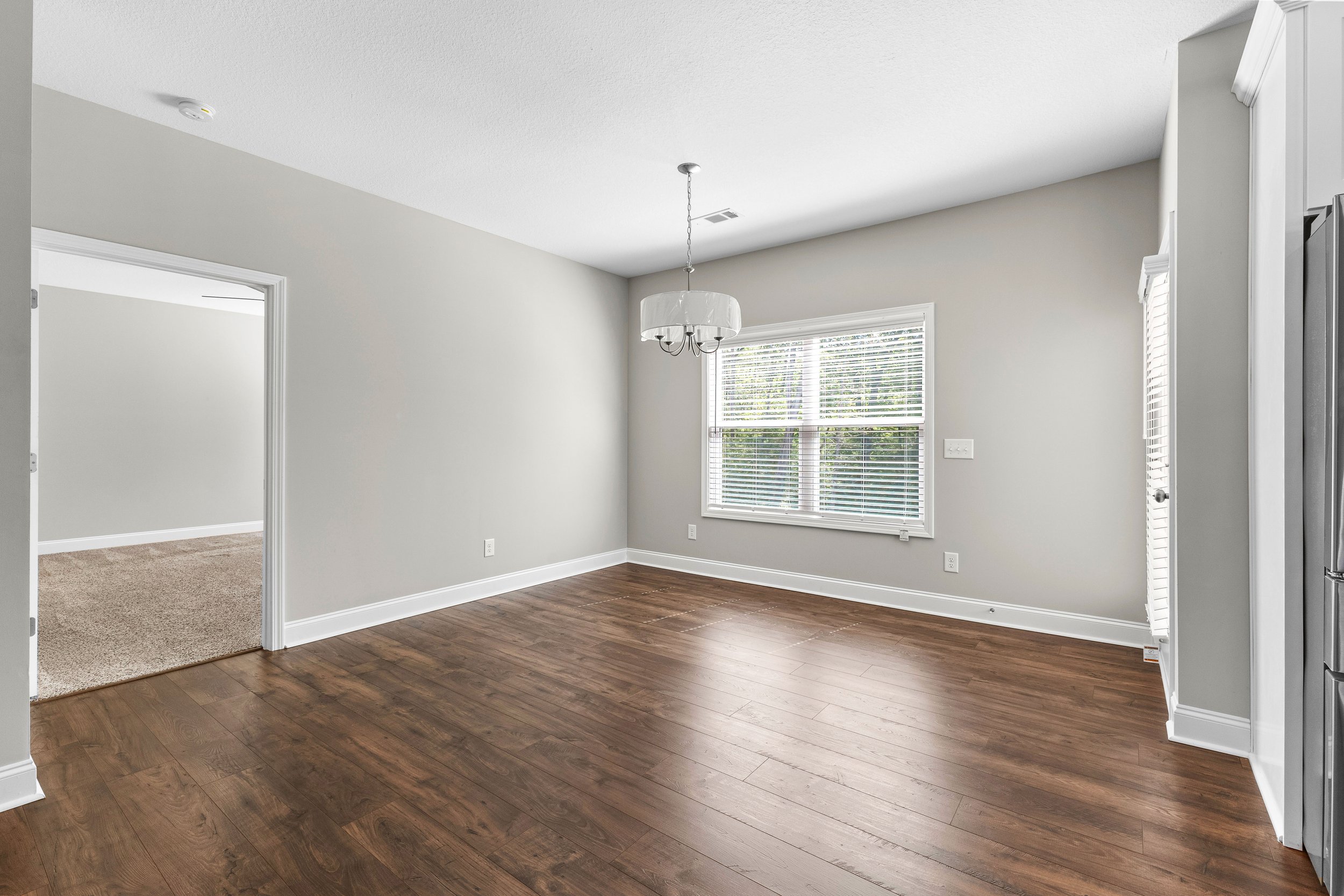 517 Lago-14.jpg