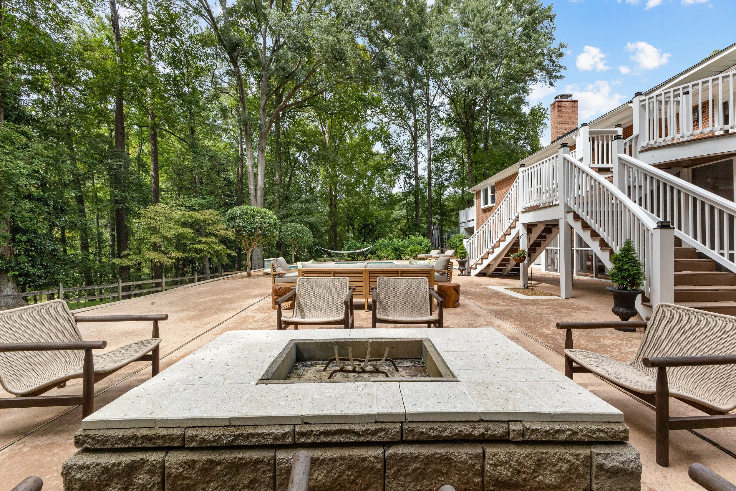 103 Lakeshore Dr-107.jpg