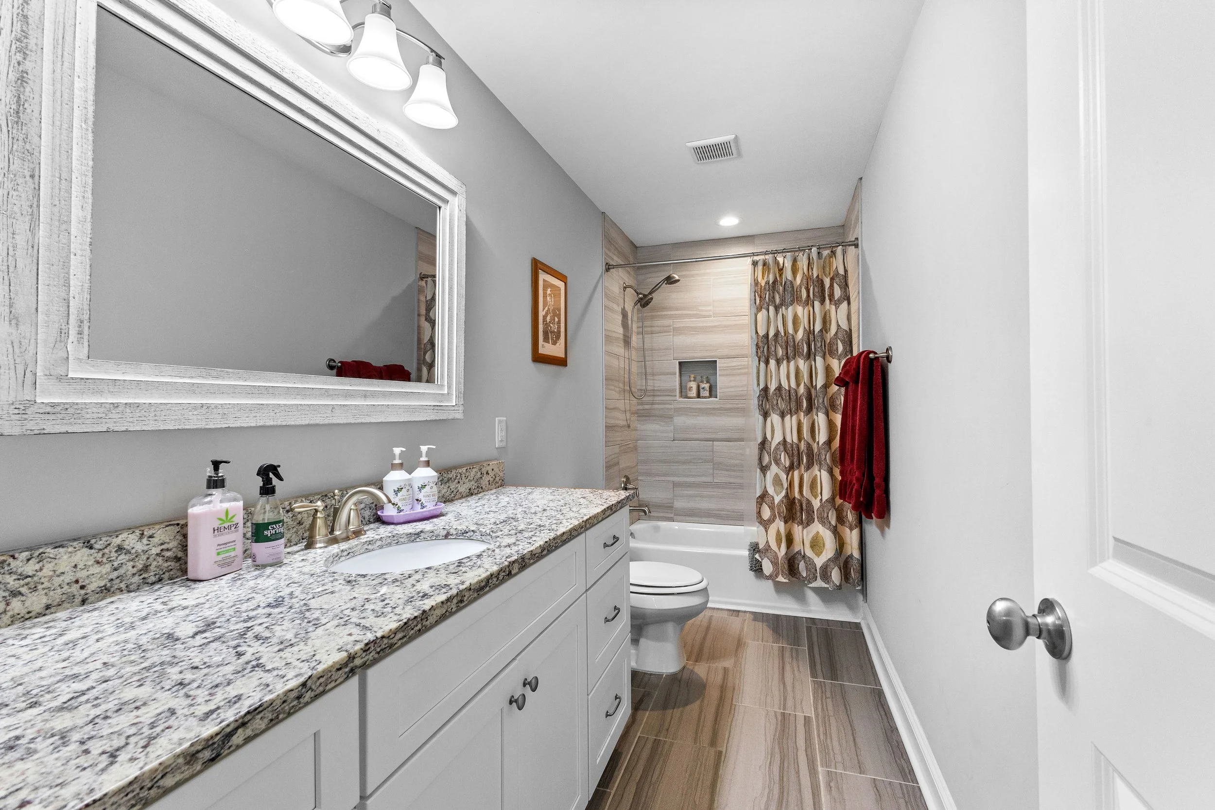 408 Longview Dr-60a.jpg