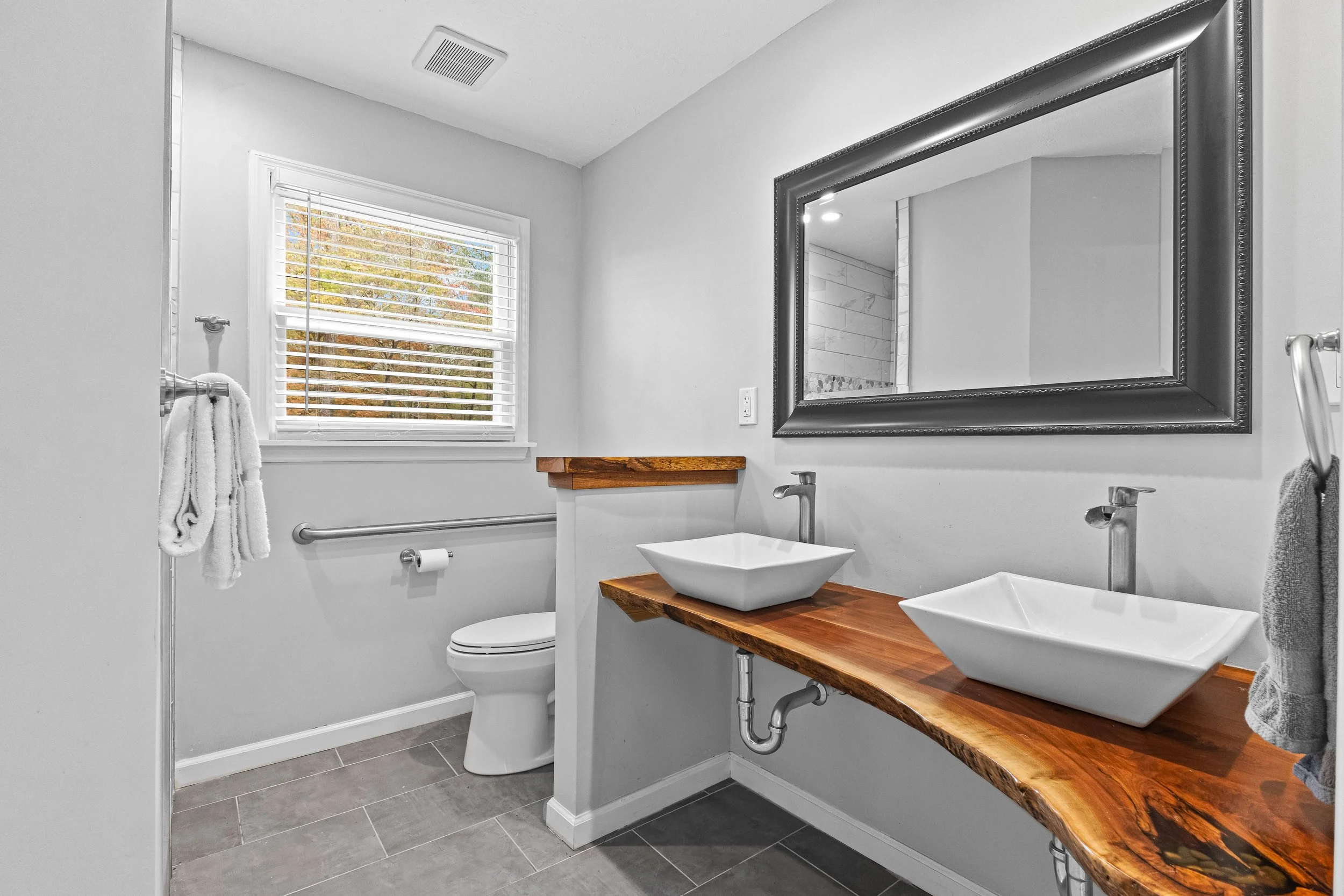 2926 Mooty Bridge Rd-37.jpg