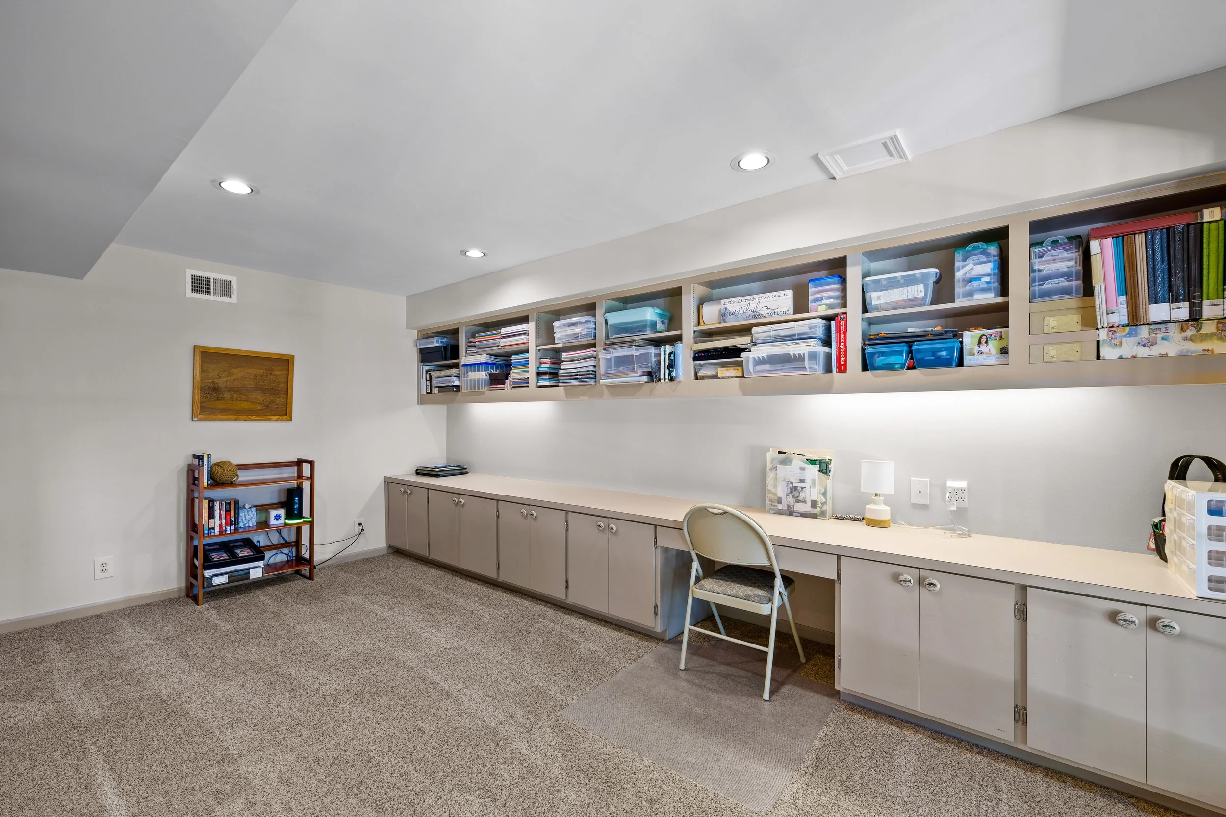 114 Willowcrest Way-200.jpg