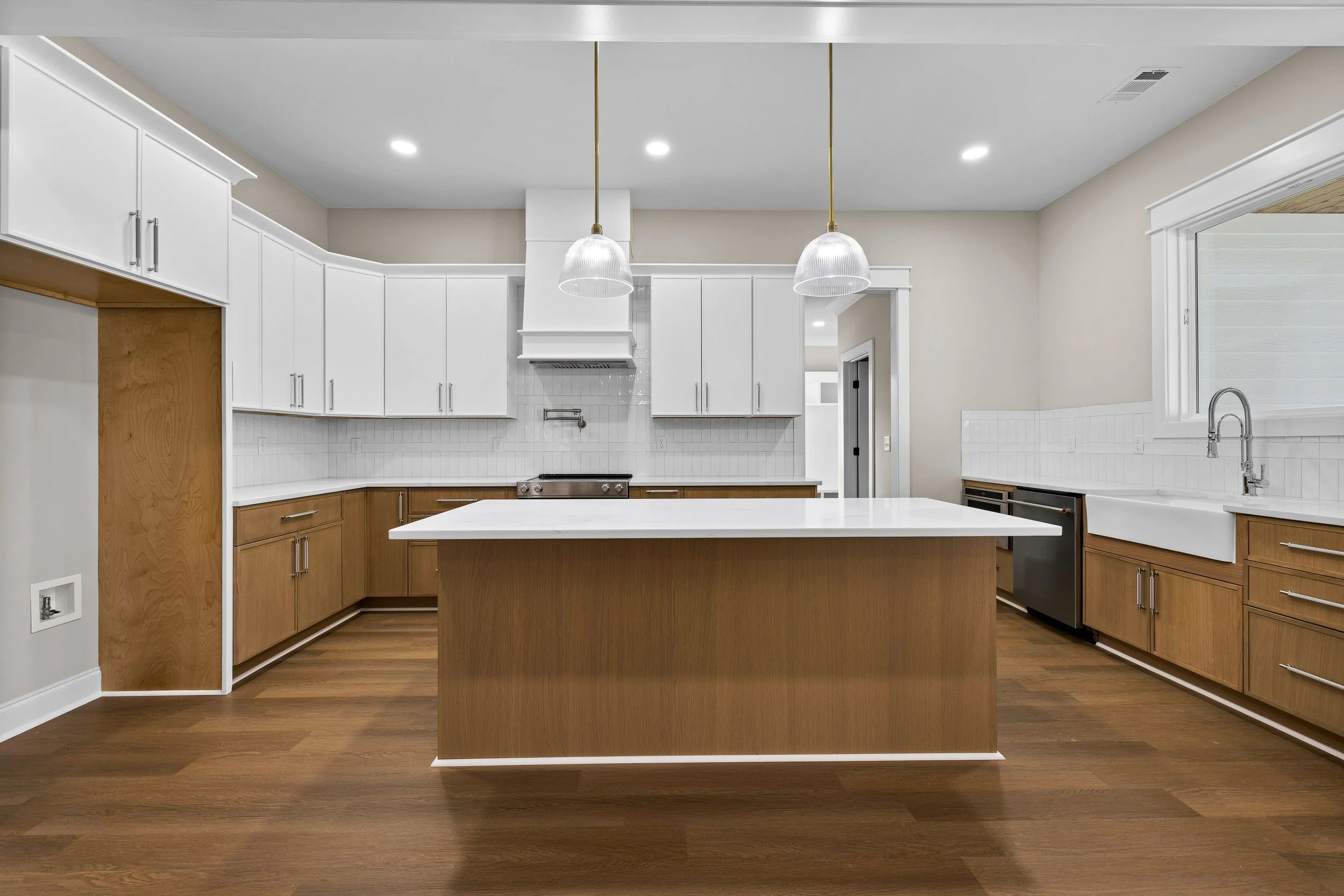 246 S Smith Rd-94.jpg