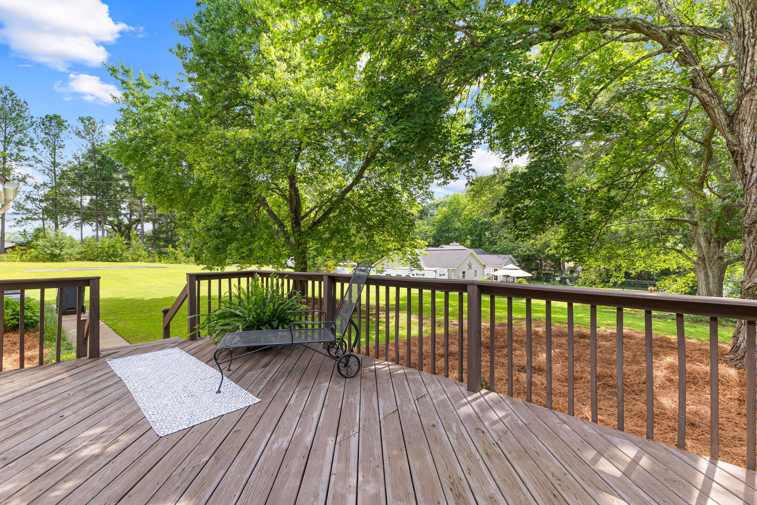 100 Merrill Dr-54.jpg