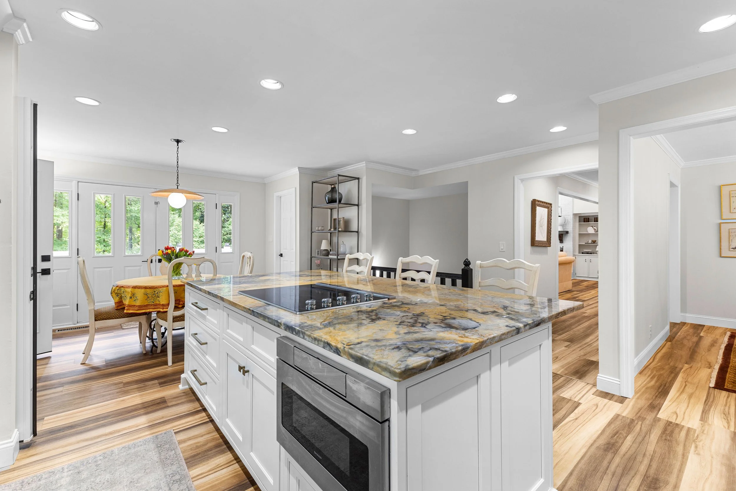 103 Lakeshore Dr-33.jpg