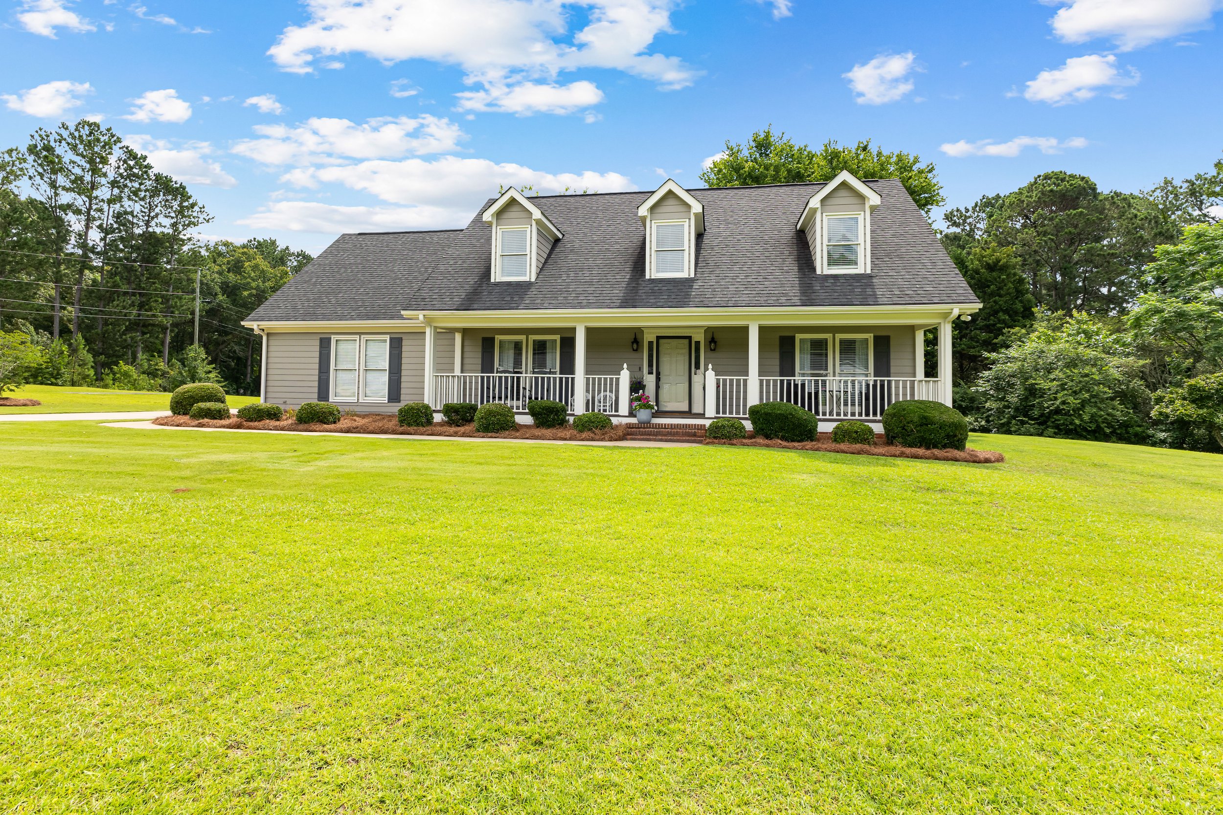 100 Merrill Dr-2.jpg