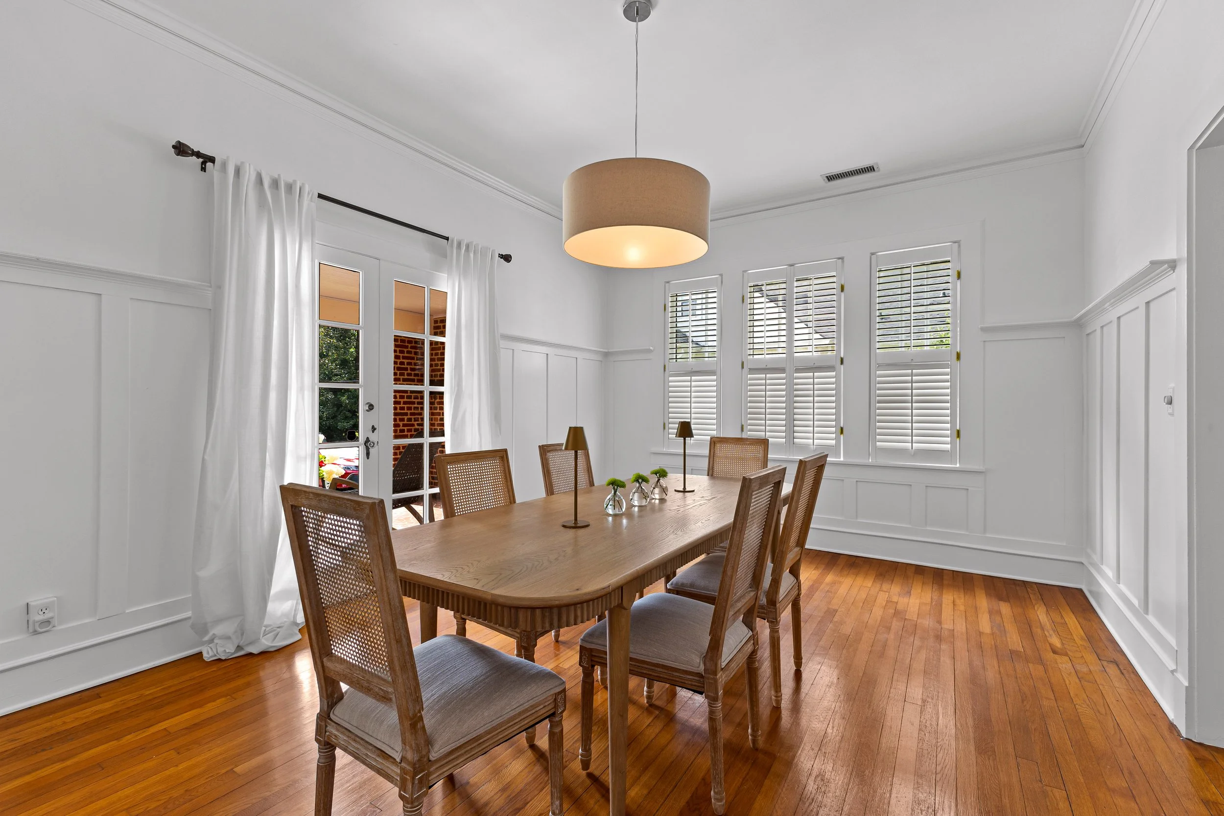 305 Waverly Way-17.jpg