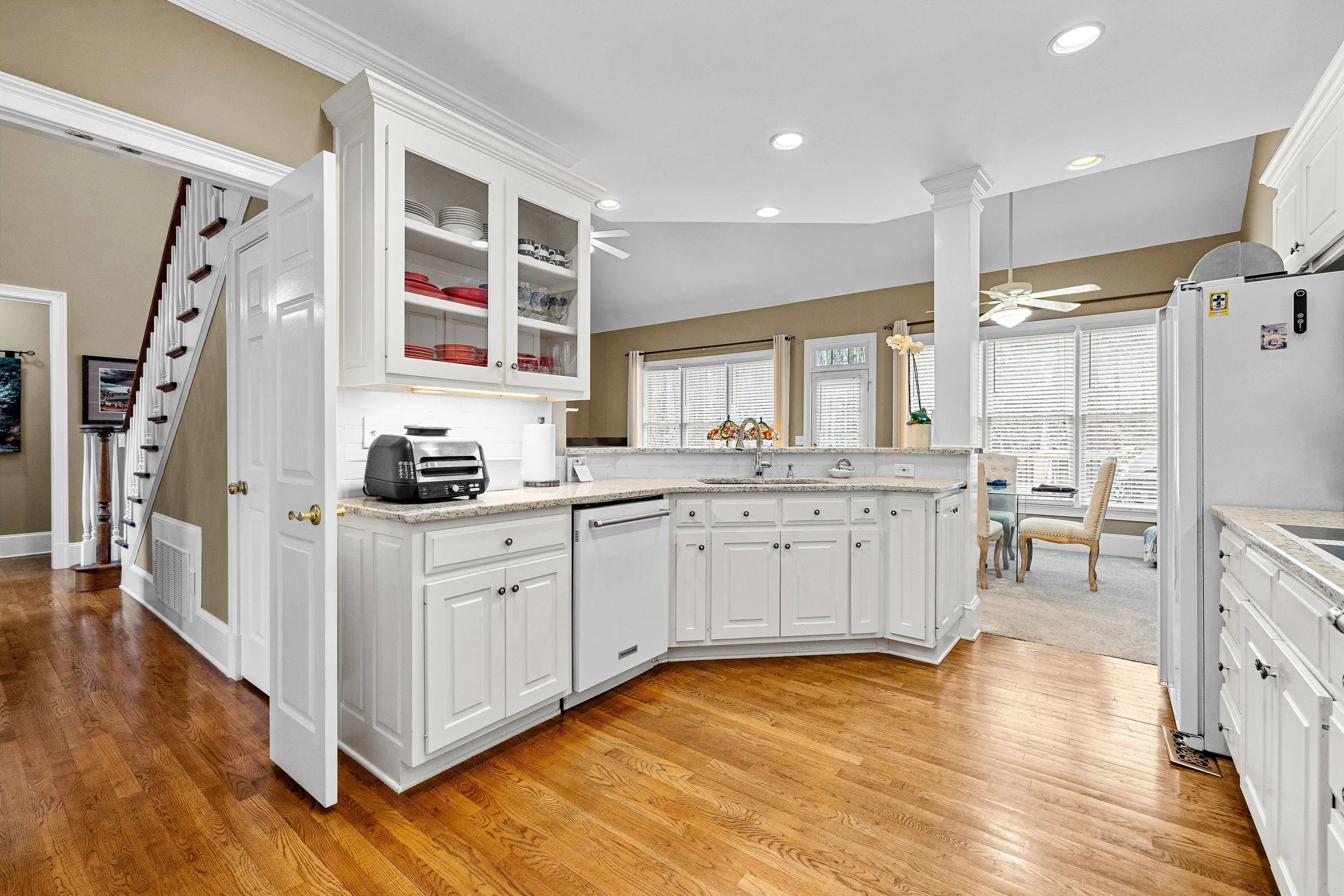 109 Windridge Dr-32.jpg