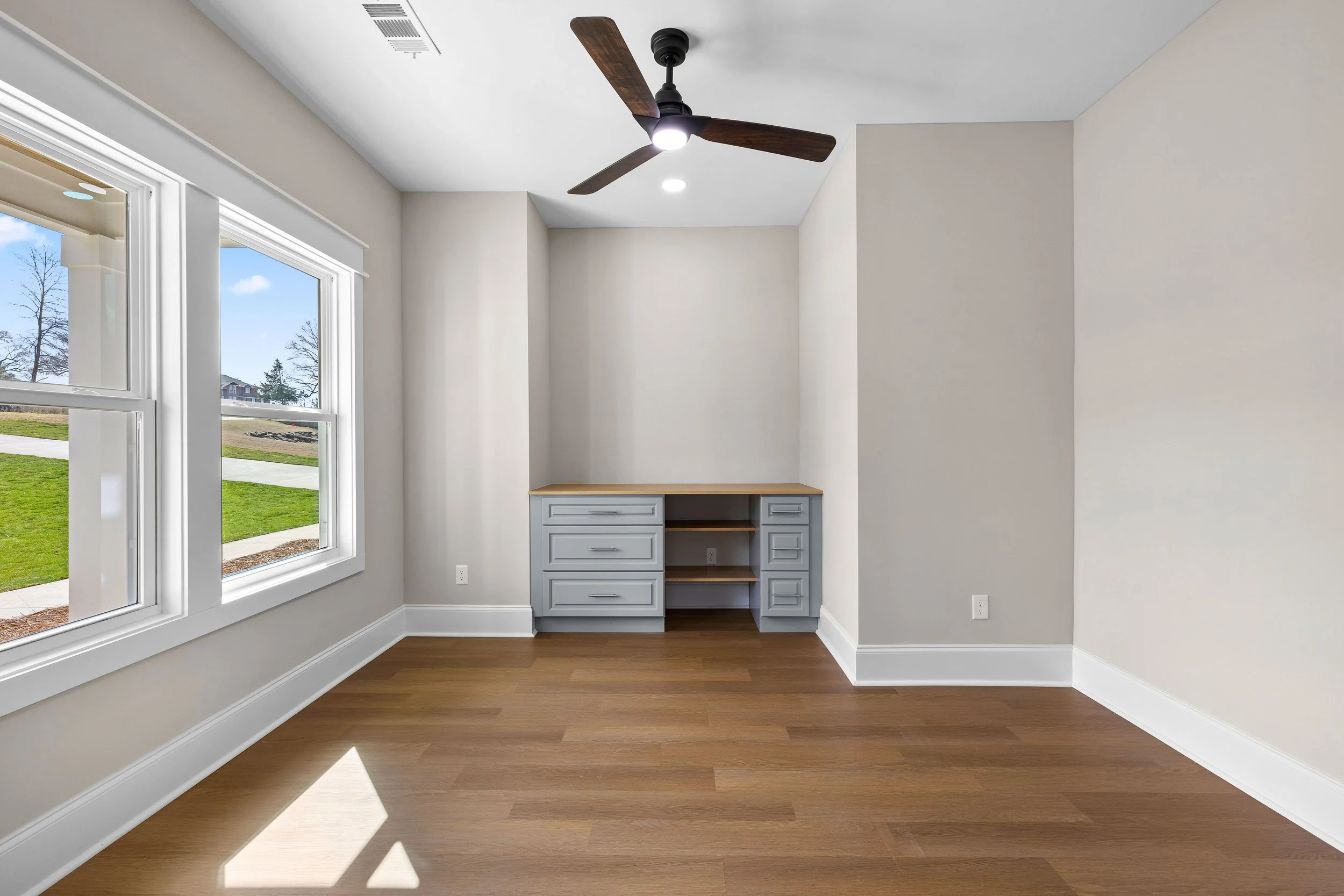 246 S Smith Rd-83.jpg