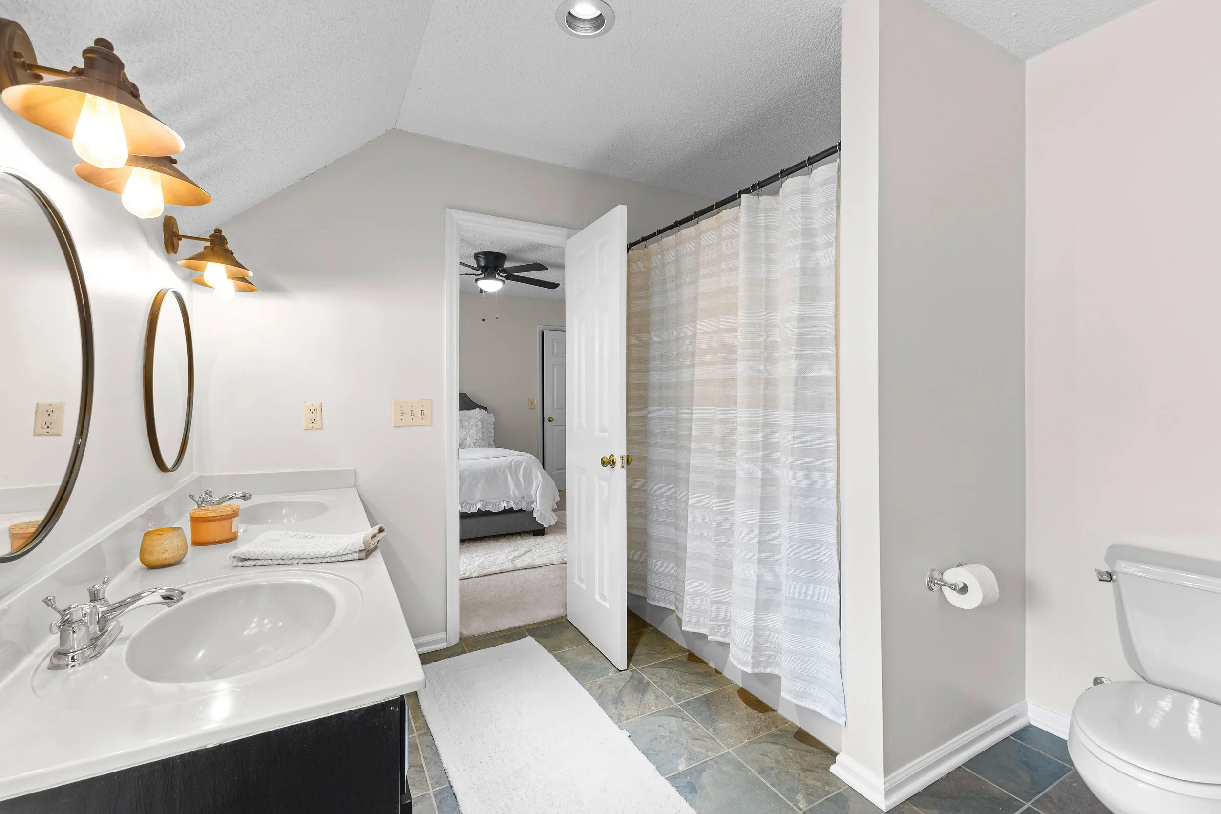 100 Merrill Dr-43.jpg