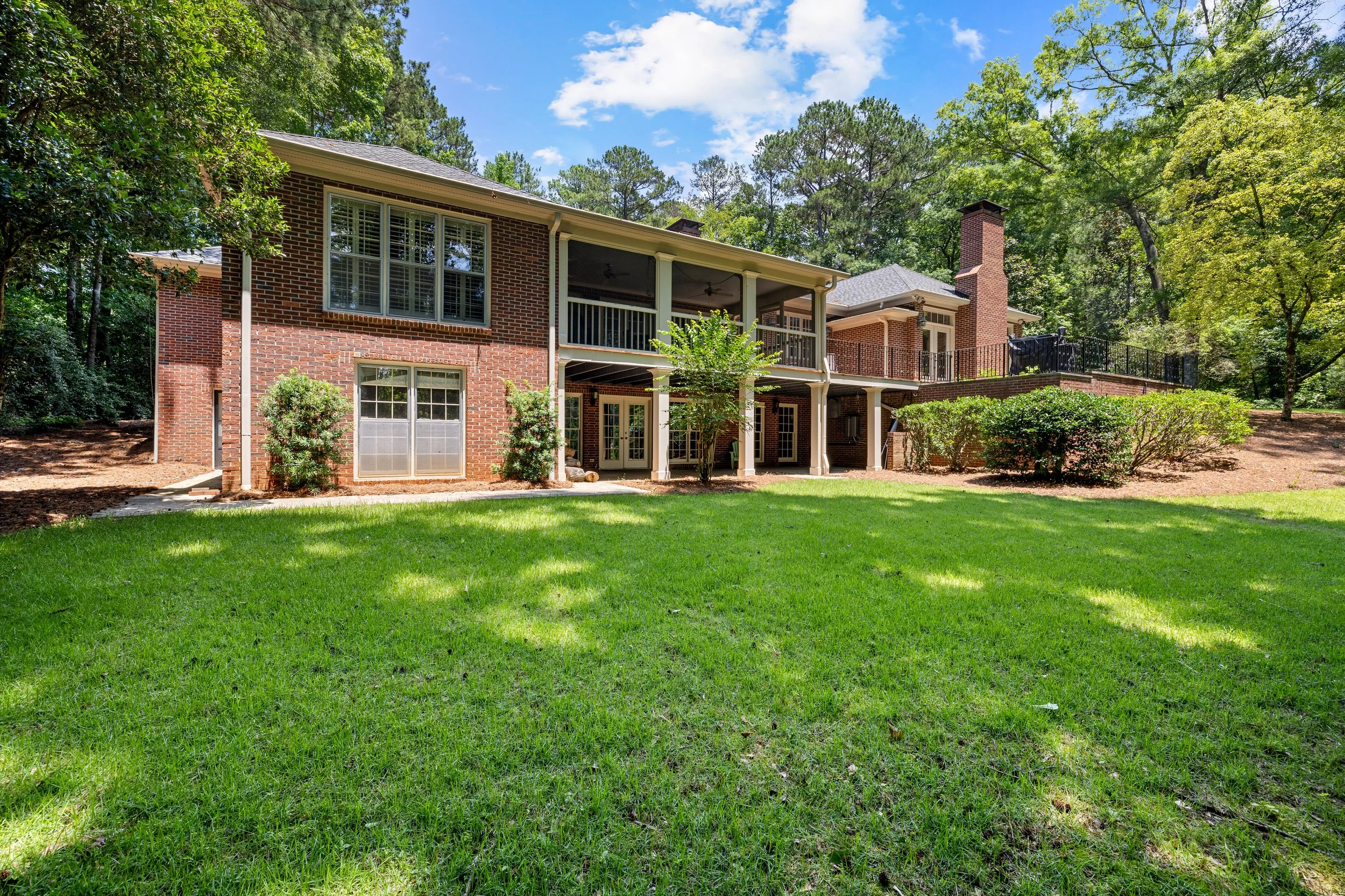 114 Willowcrest Way-218.jpg