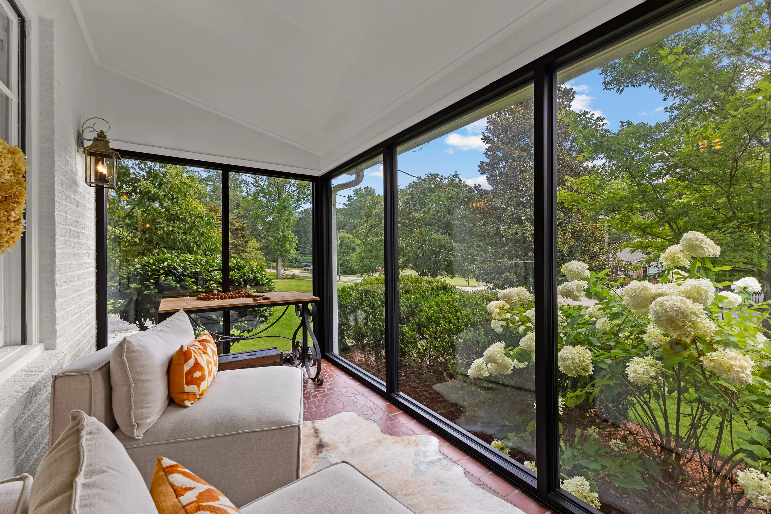 305 Waverly Way-13.jpg