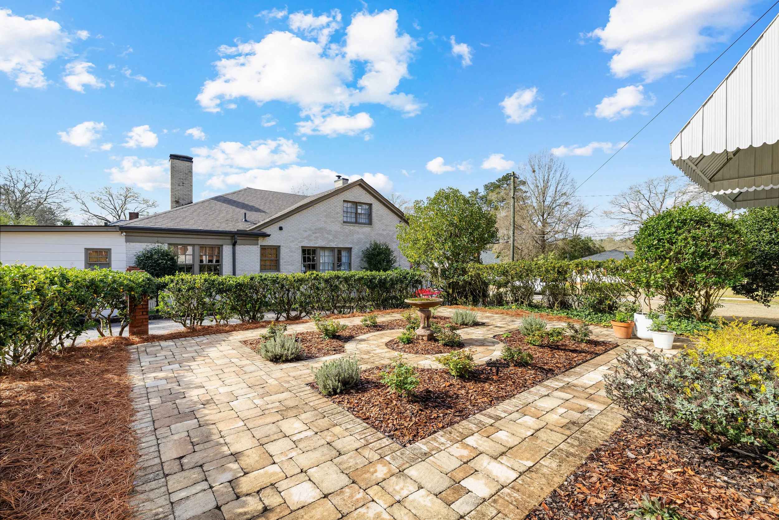 403 College Ave-77.jpg