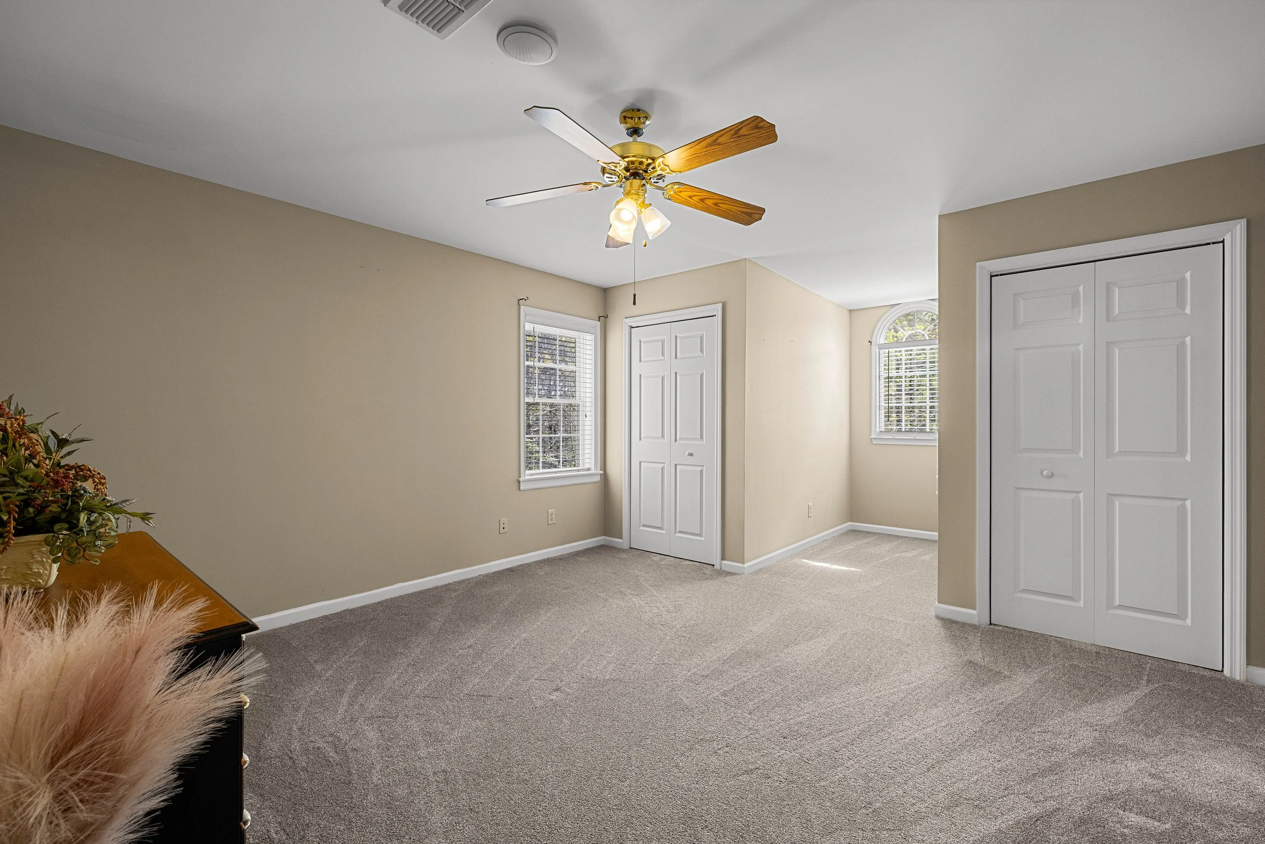 102 Canterbury Dr-56.jpg