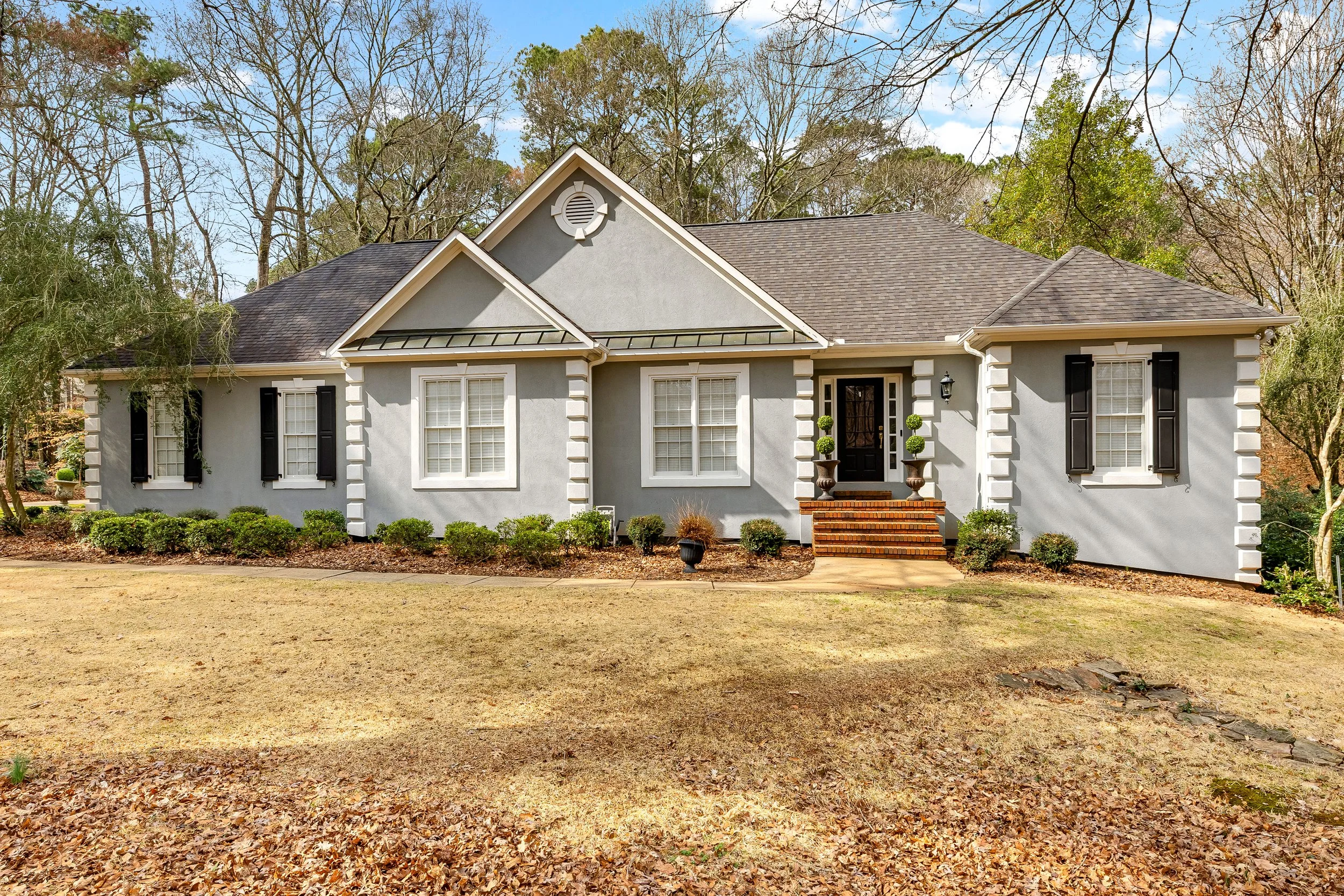 103 Windridge Dr-1.jpg