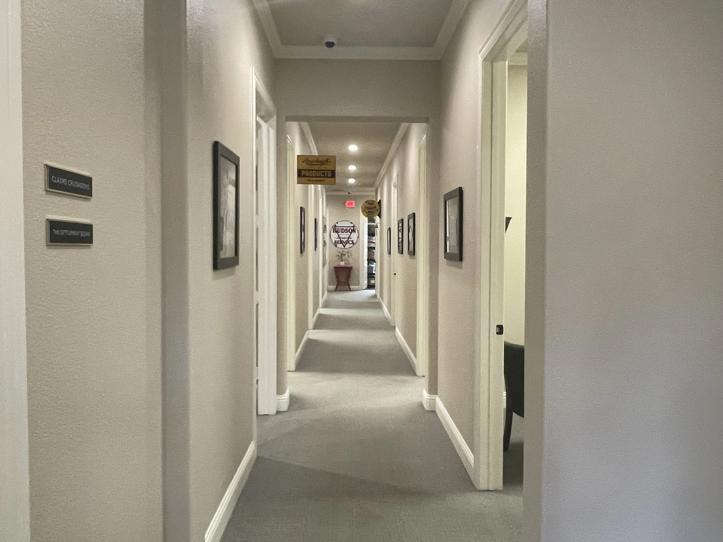 Hallway.jpeg