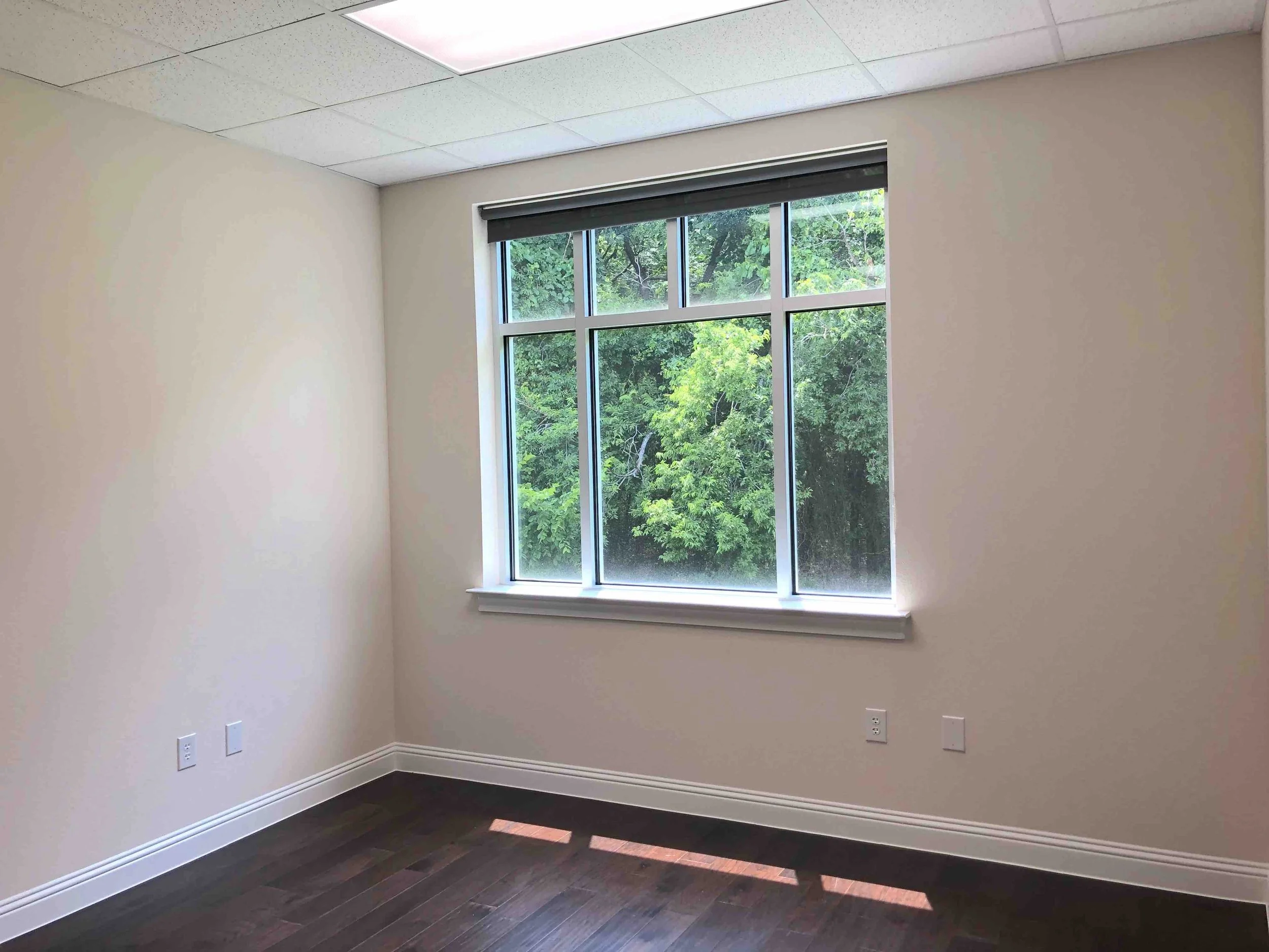 West Ridge, Suite 703 - Pic #7 Office.jpg
