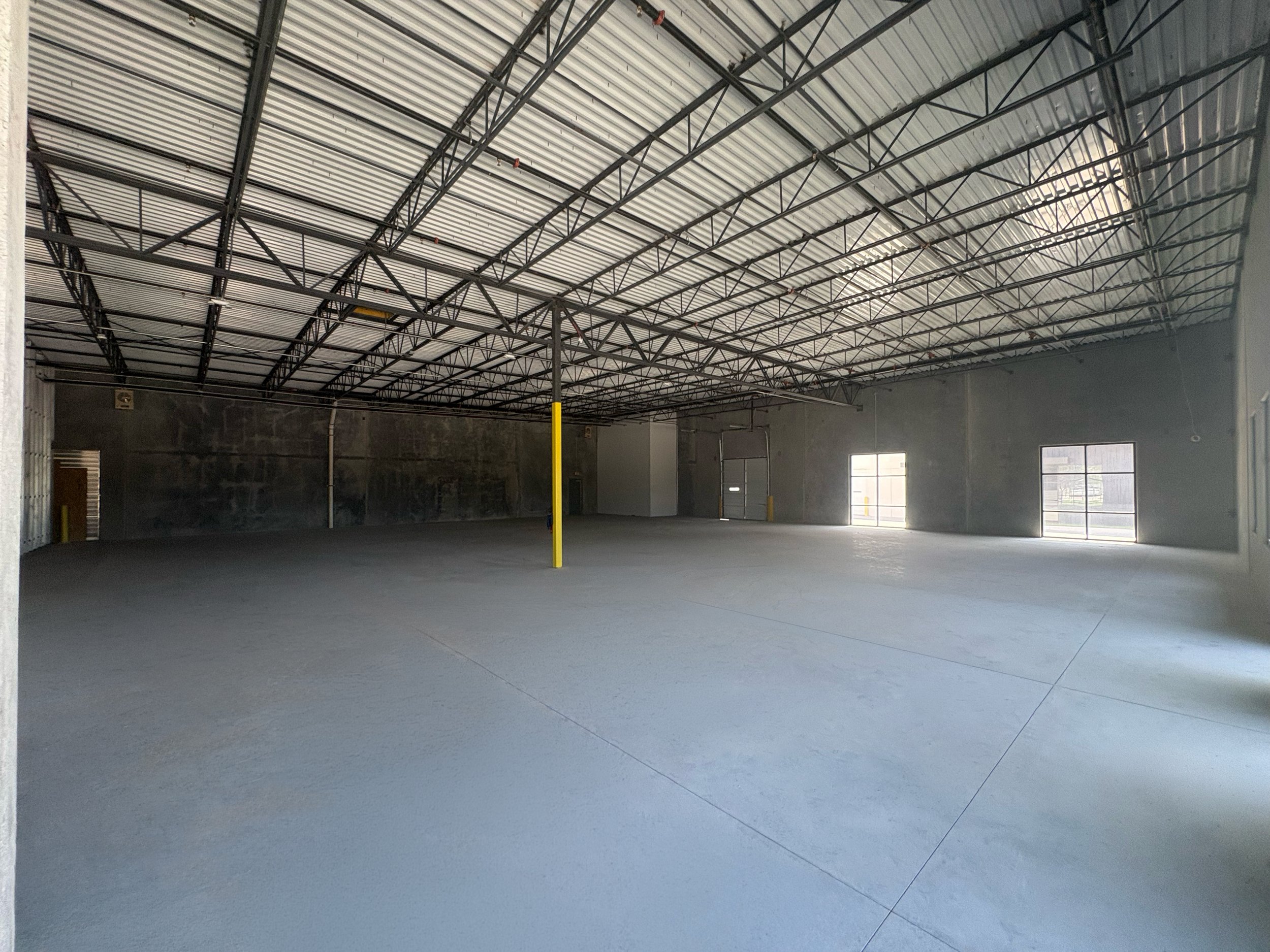 Interior.ep.jpg