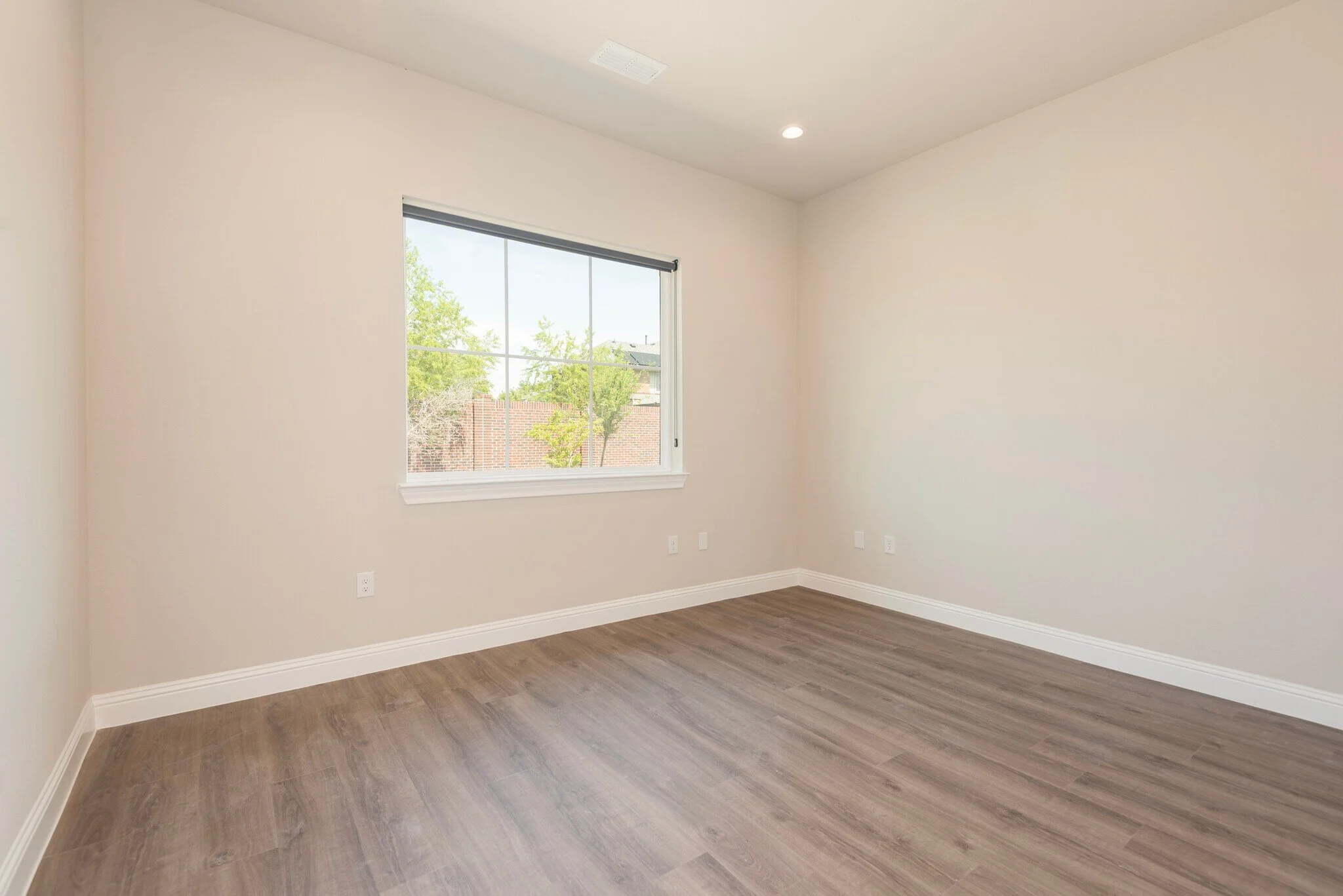 2601-Little-Elm-Pkwy-Little-Elm-TX-Interior-Photo-17-LargeHighDefinition.jpg