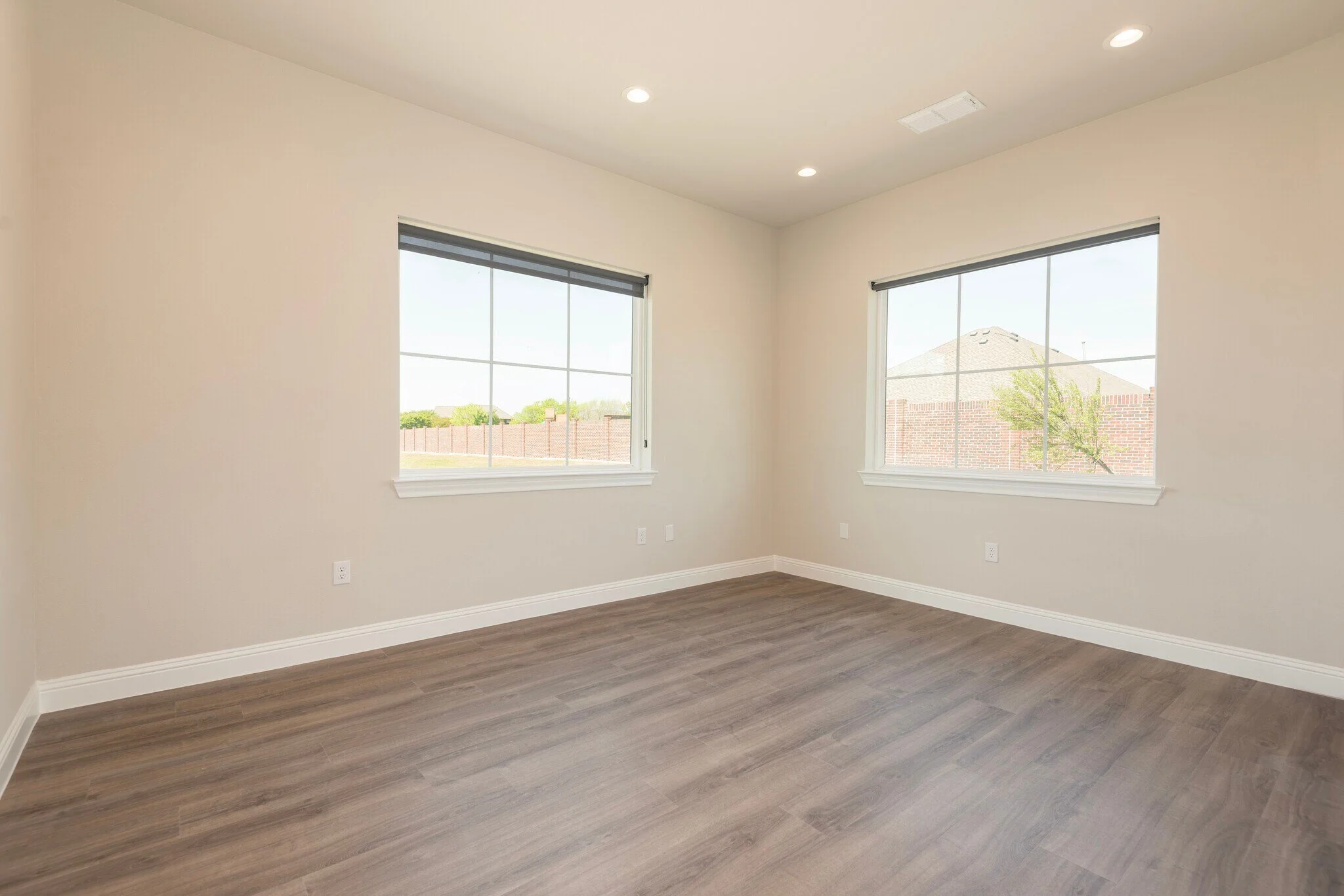 2601-Little-Elm-Pkwy-Little-Elm-TX-Interior-Photo-18-LargeHighDefinition.jpg