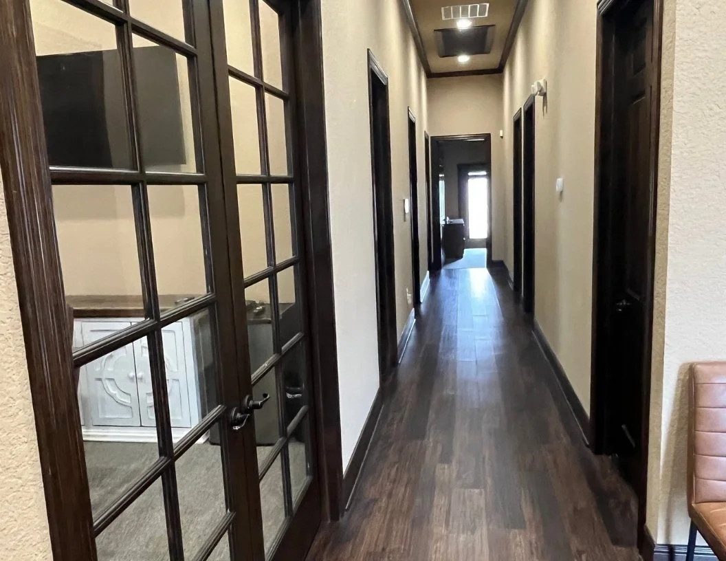 Main Hallway.ep.jpg