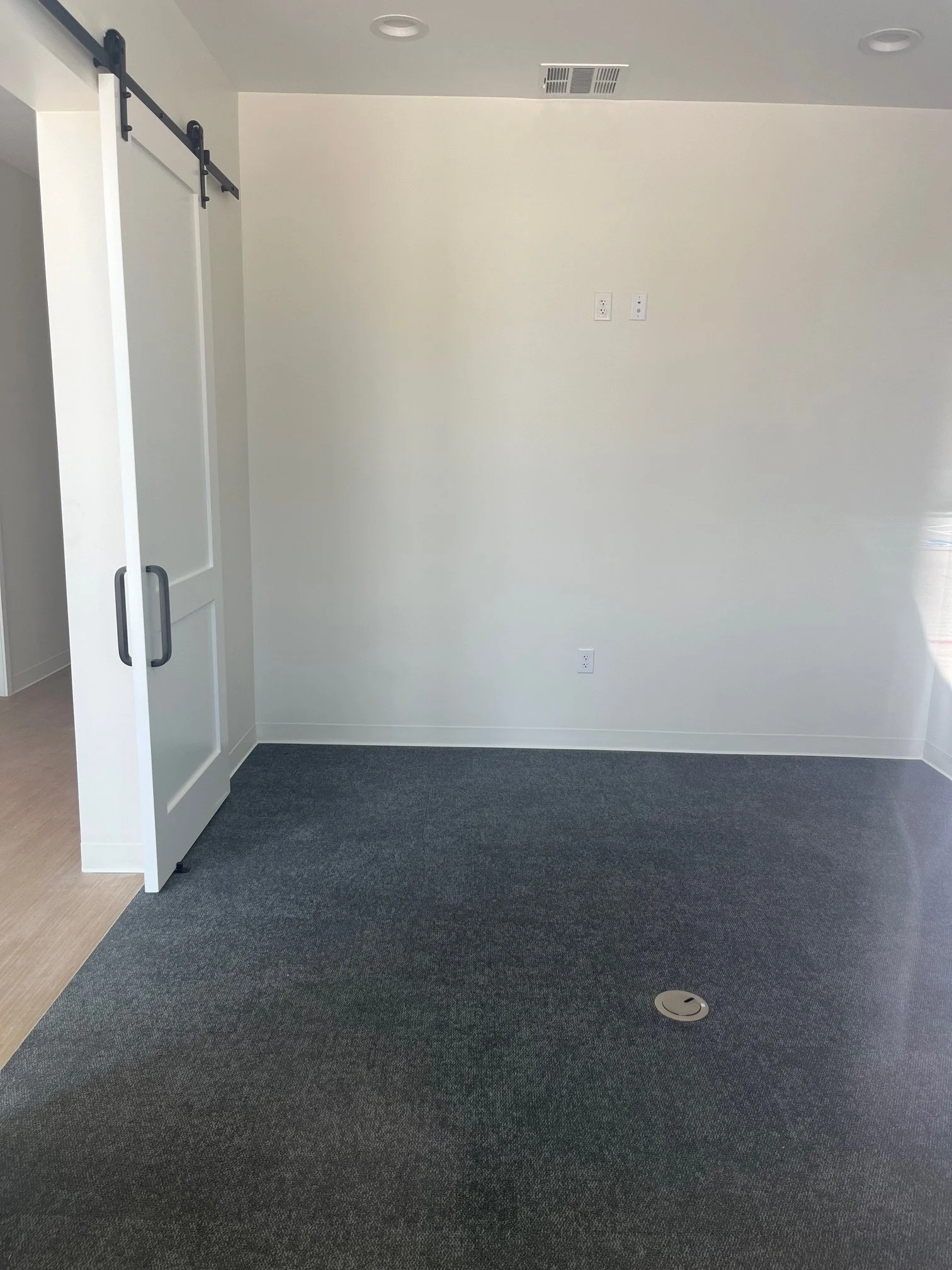InteriorPhoto (10).jpeg