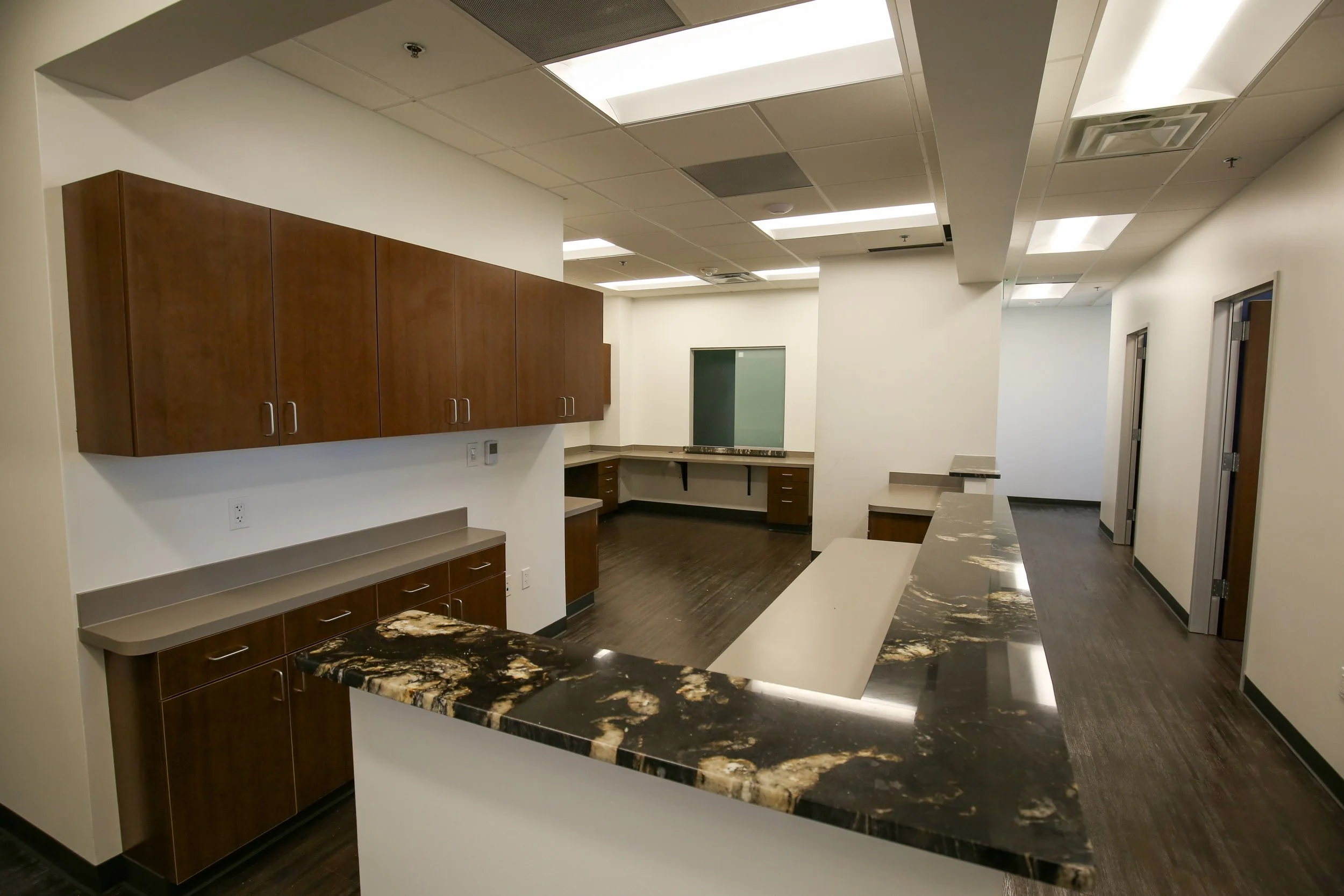 5550 Warren Parkway_Suite 220_Open Desk Area 2.JPG
