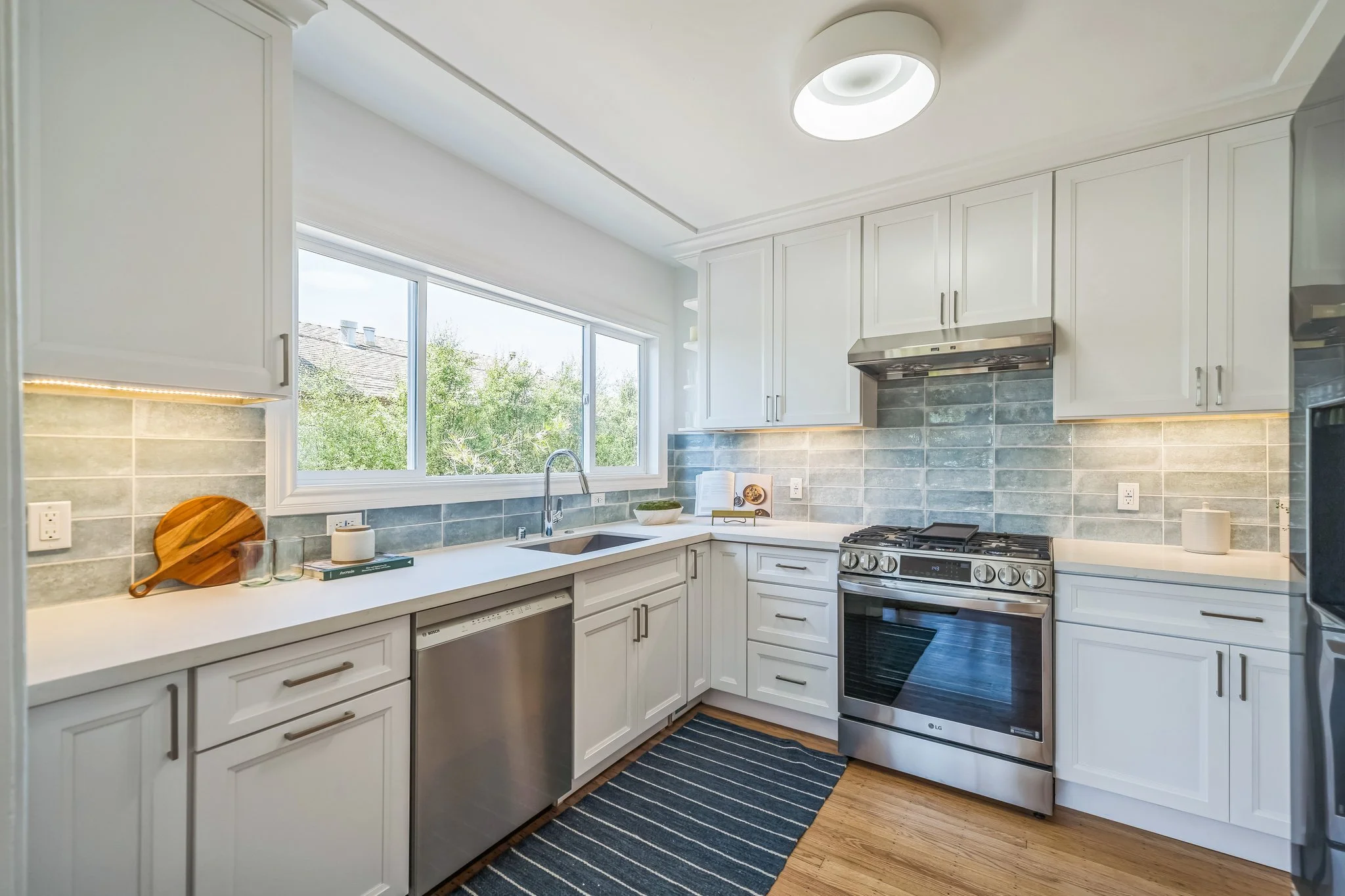 31_1515_Derby_St_Berkeley_CA_94703_USA-Kitchen-DSC00055.jpg