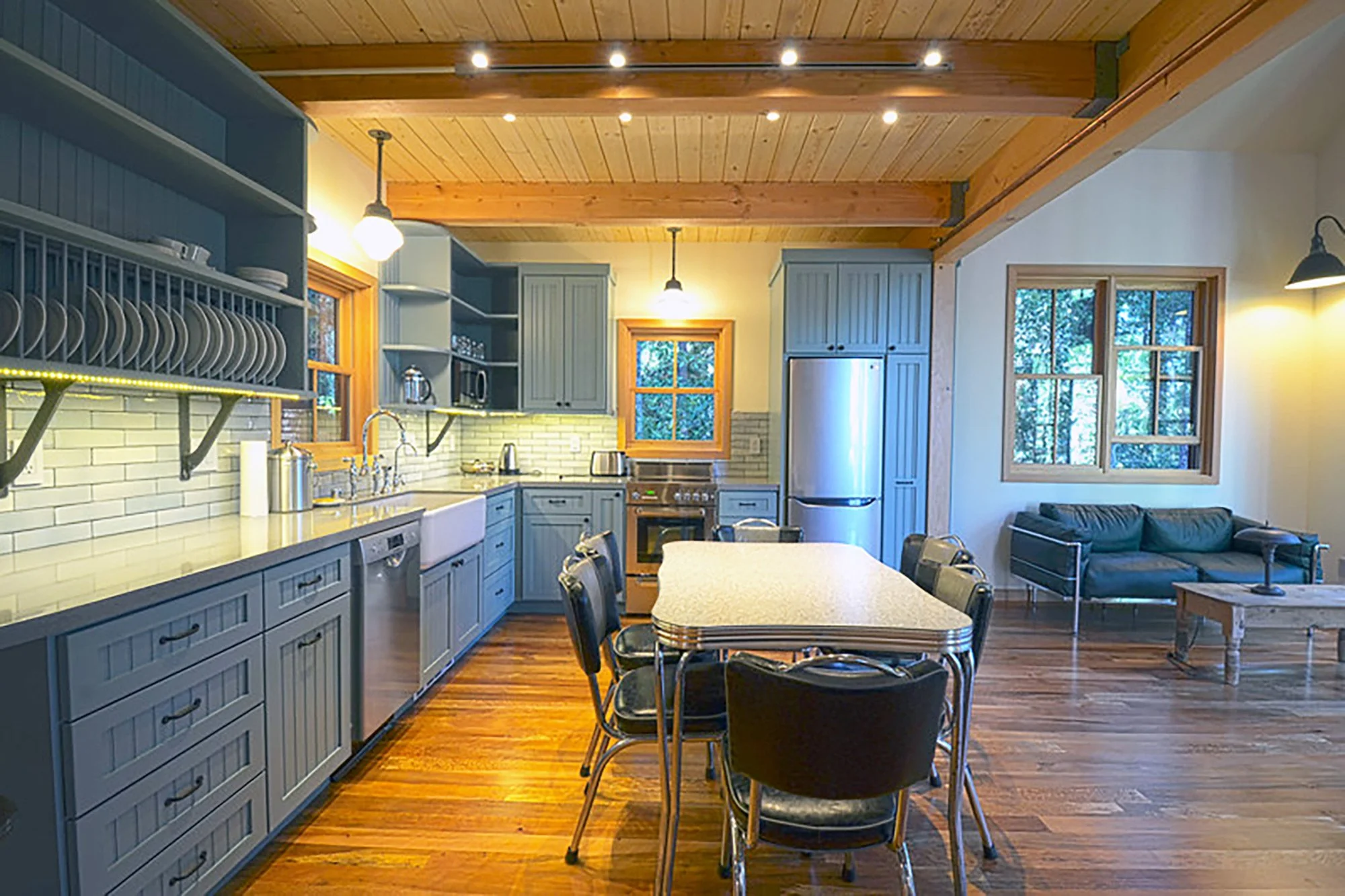 Santa-Cruz-Mountains-ADU---Interior7.jpg
