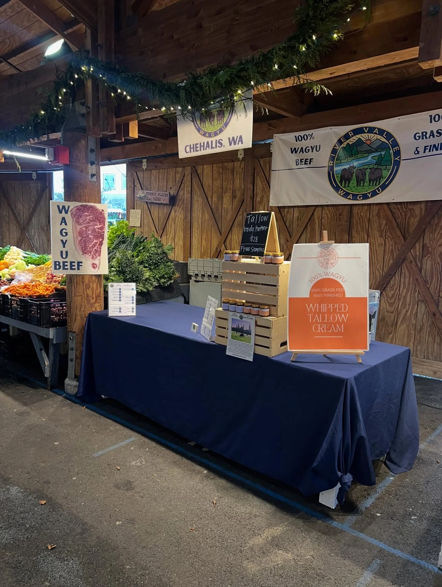 Good Morning 🌞 Folks!!! We are ready for another great weekend @olympiafarmersmarket! Come reserve the limited Wagyu Boneless Rib Roast for your Holiday events!! We also have some great tallow body butter lotion that makes great gifts 🎁 for your fr