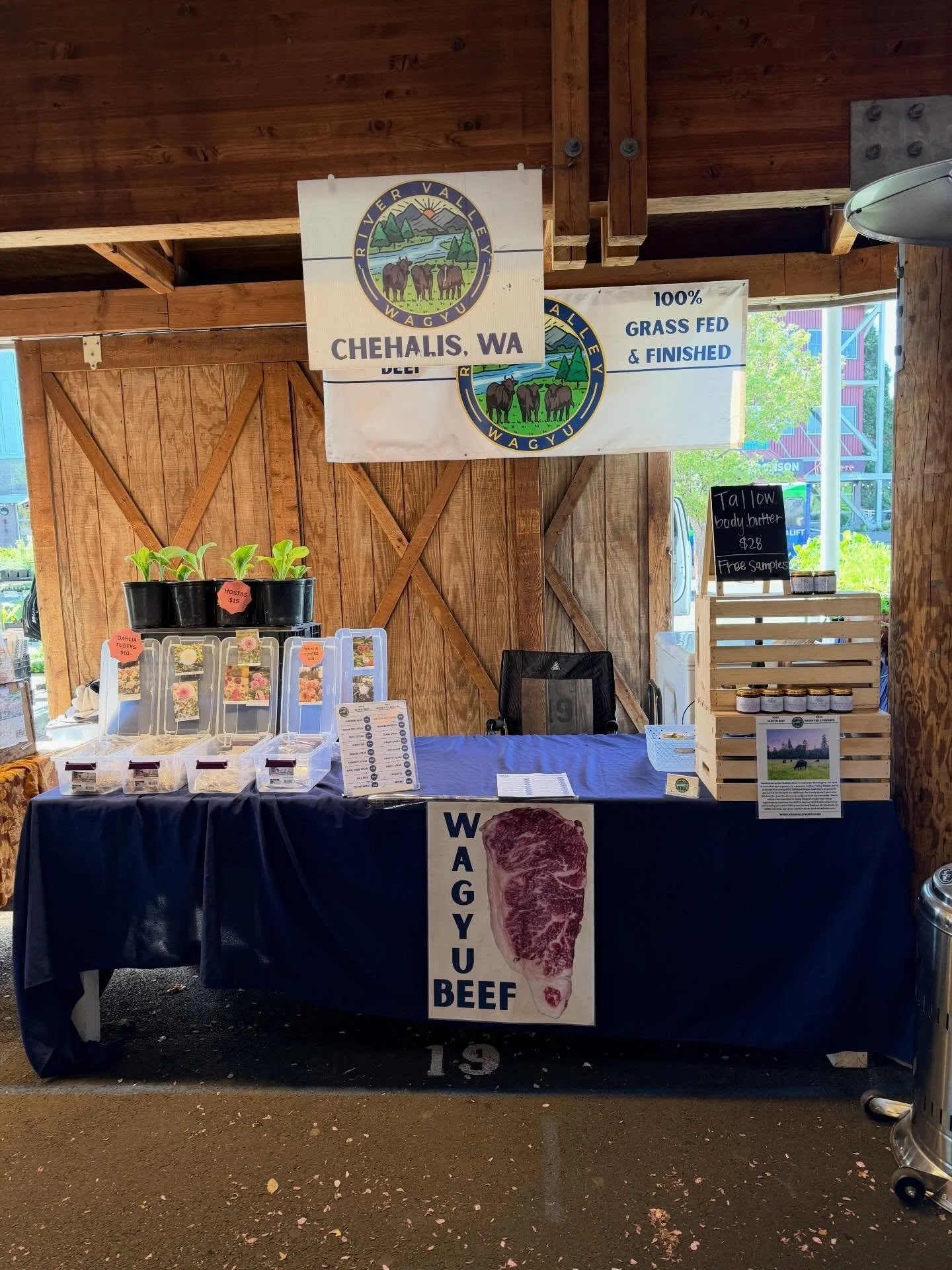 Good Morning 🌞 Folks!!! We are ready for another great Saturday @olympiafarmersmarket !! If you know, you know, but we are fully restocked with all your favorites. Please stop by for your grass fed and grass finished wagyu beef !! #wagyu #beef #eatl